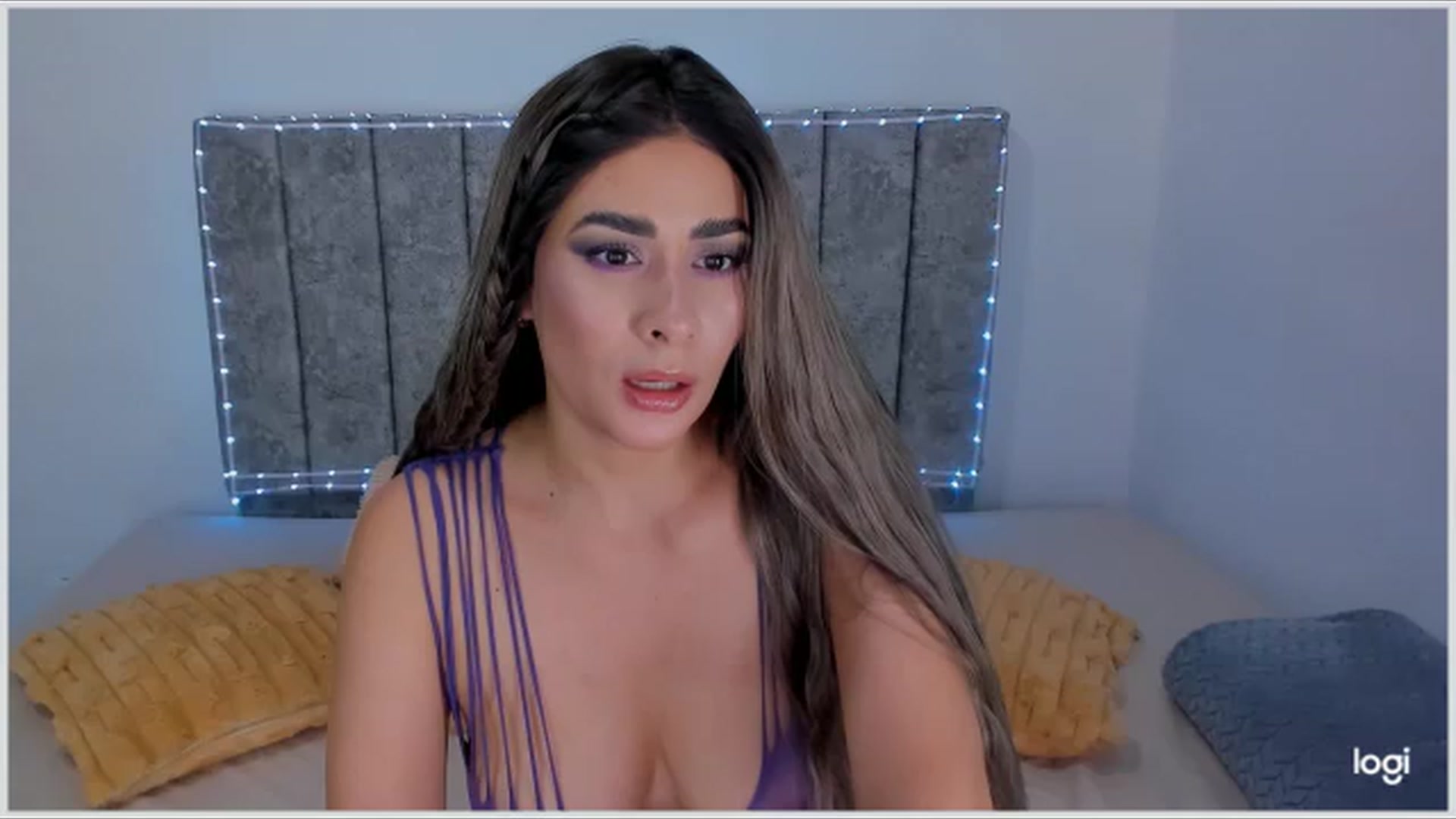 Gallery image thumbnail from Rnata_Gomezz's myfreecams stream on, 08/02/2026, 05:17 image 15 of 20