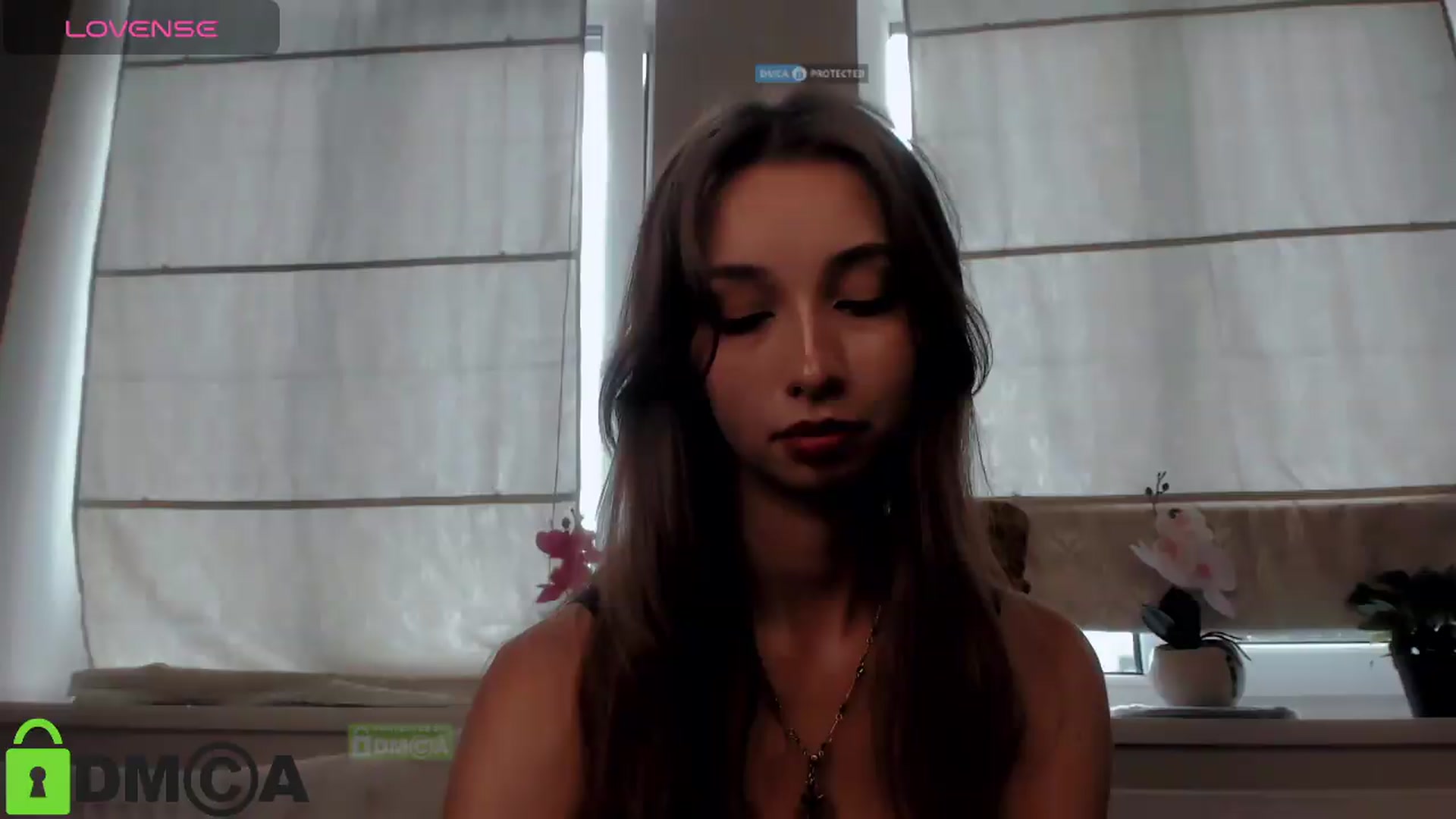 Gallery image thumbnail from RobertaEspert's myfreecams stream on, 08/08/2026, 12:44 image 18 of 20