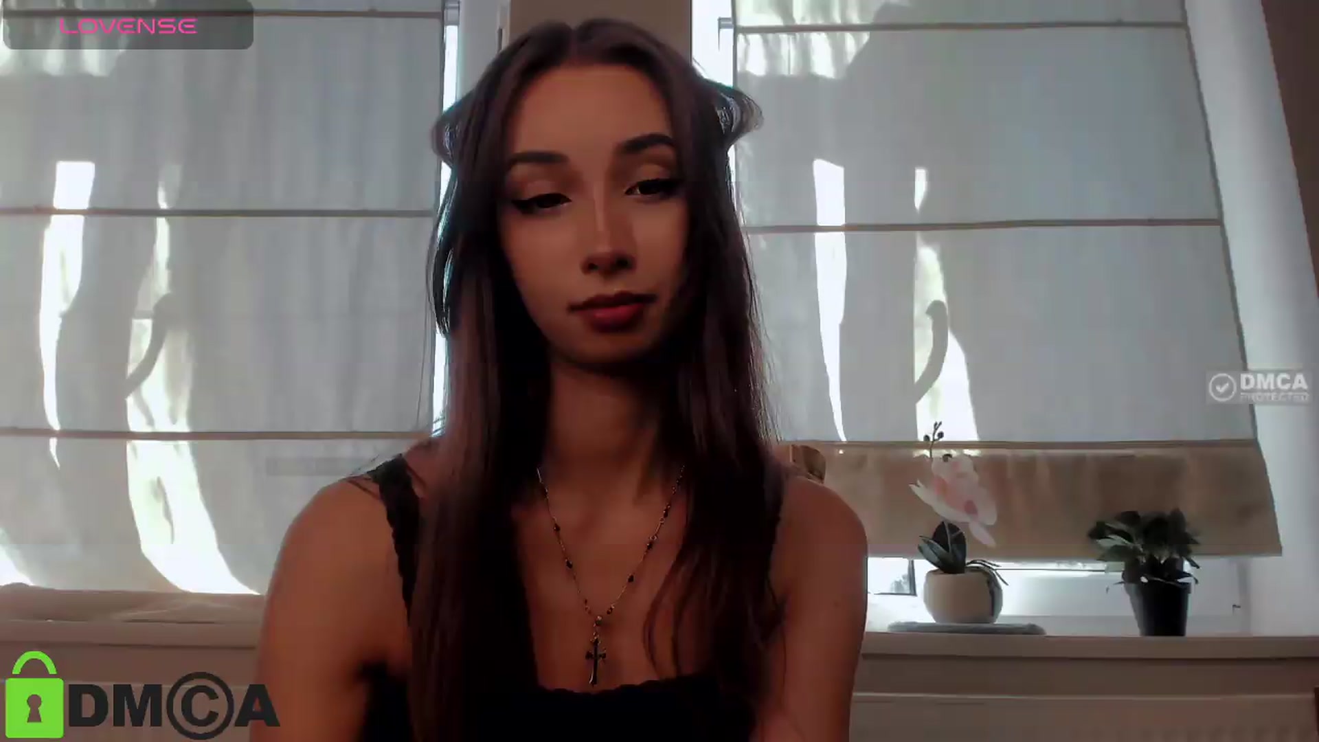 Gallery image thumbnail from RobertaEspert's myfreecams stream on, 08/15/2026, 12:58 image 1 of 20