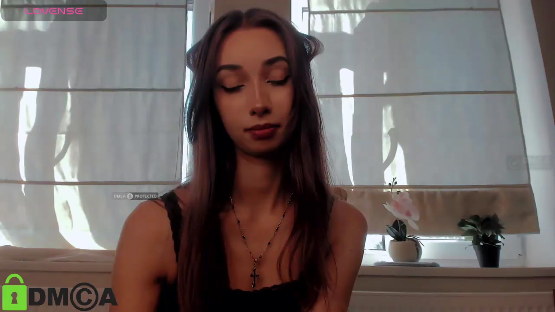 Gallery image thumbnail from RobertaEspert's myfreecams stream on, 08/15/2026, 12:58 image 4 of 20