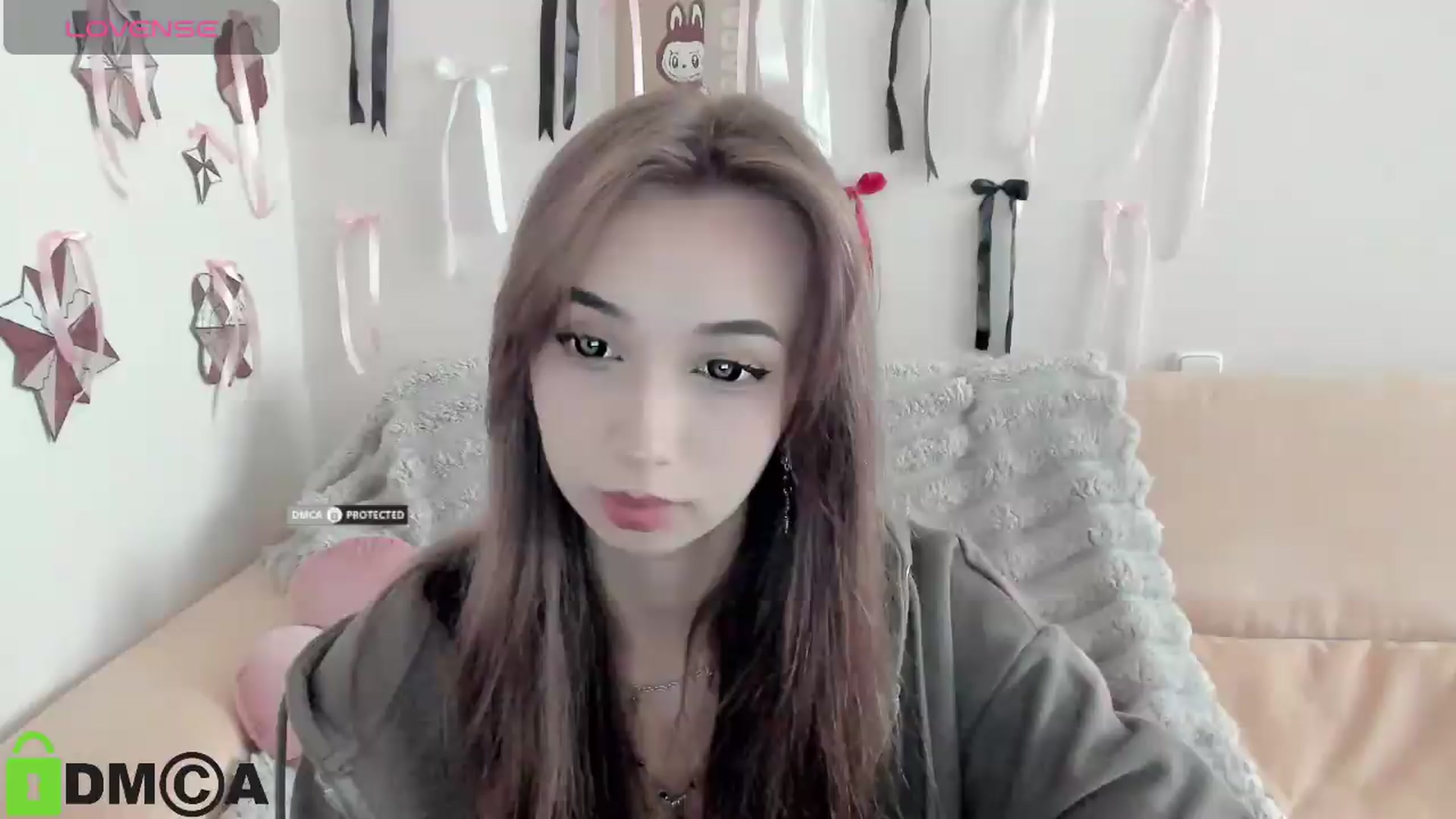 Gallery image thumbnail from RobertaEspert's myfreecams stream on, 08/25/2026, 08:04 image 11 of 20