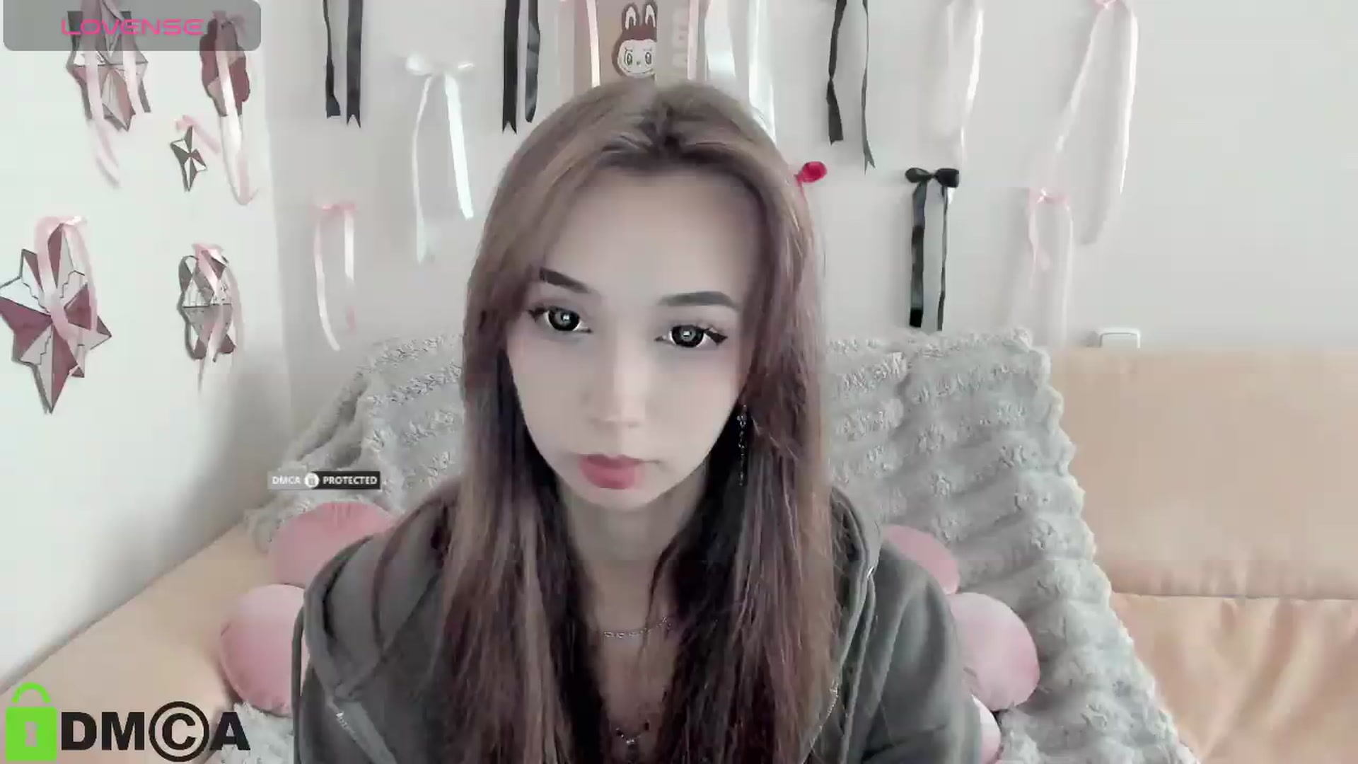 Gallery image thumbnail from RobertaEspert's myfreecams stream on, 08/25/2026, 08:04 image 1 of 20
