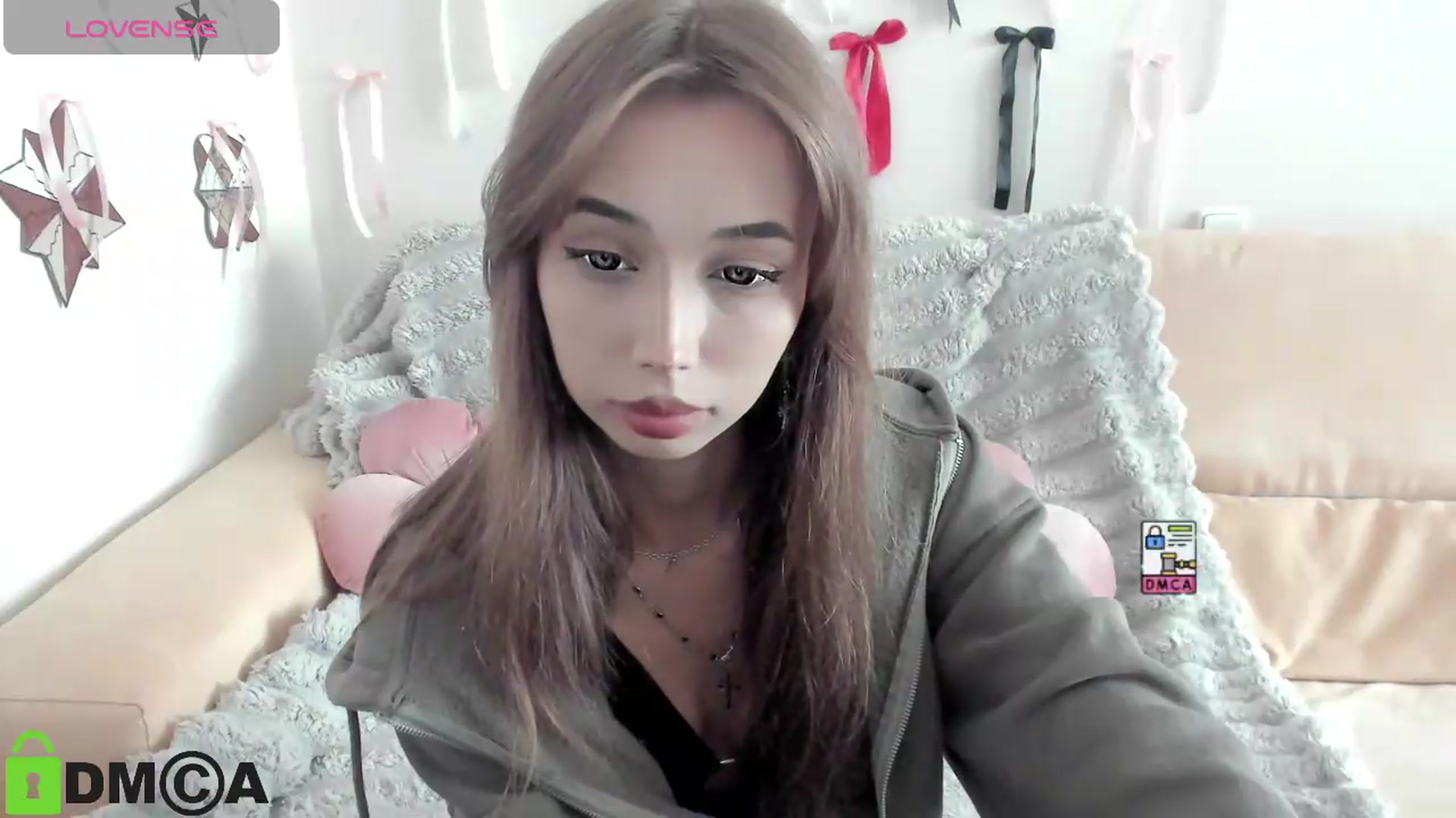 Gallery image thumbnail from RobertaEspert's myfreecams stream on, 08/25/2026, 09:02 image 10 of 20