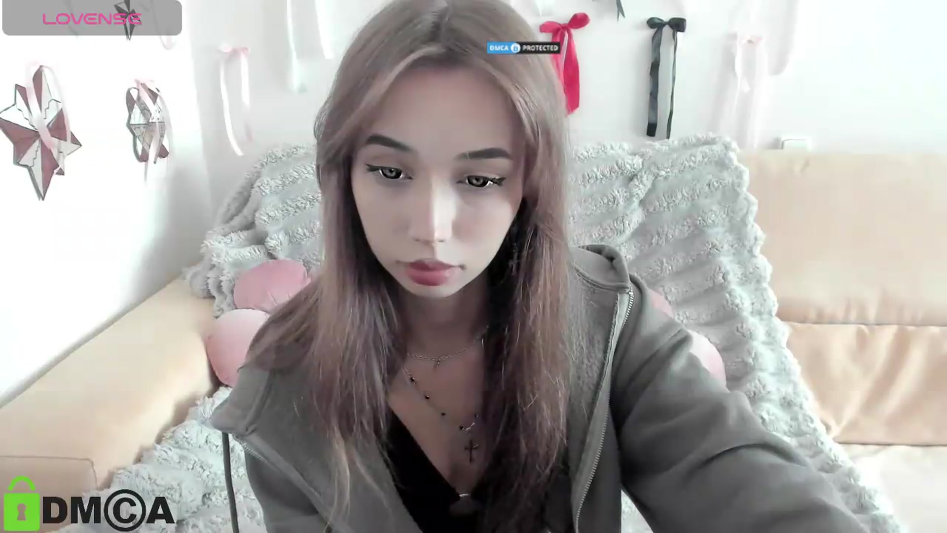 Gallery image thumbnail from RobertaEspert's myfreecams stream on, 08/25/2026, 09:02 image 2 of 20