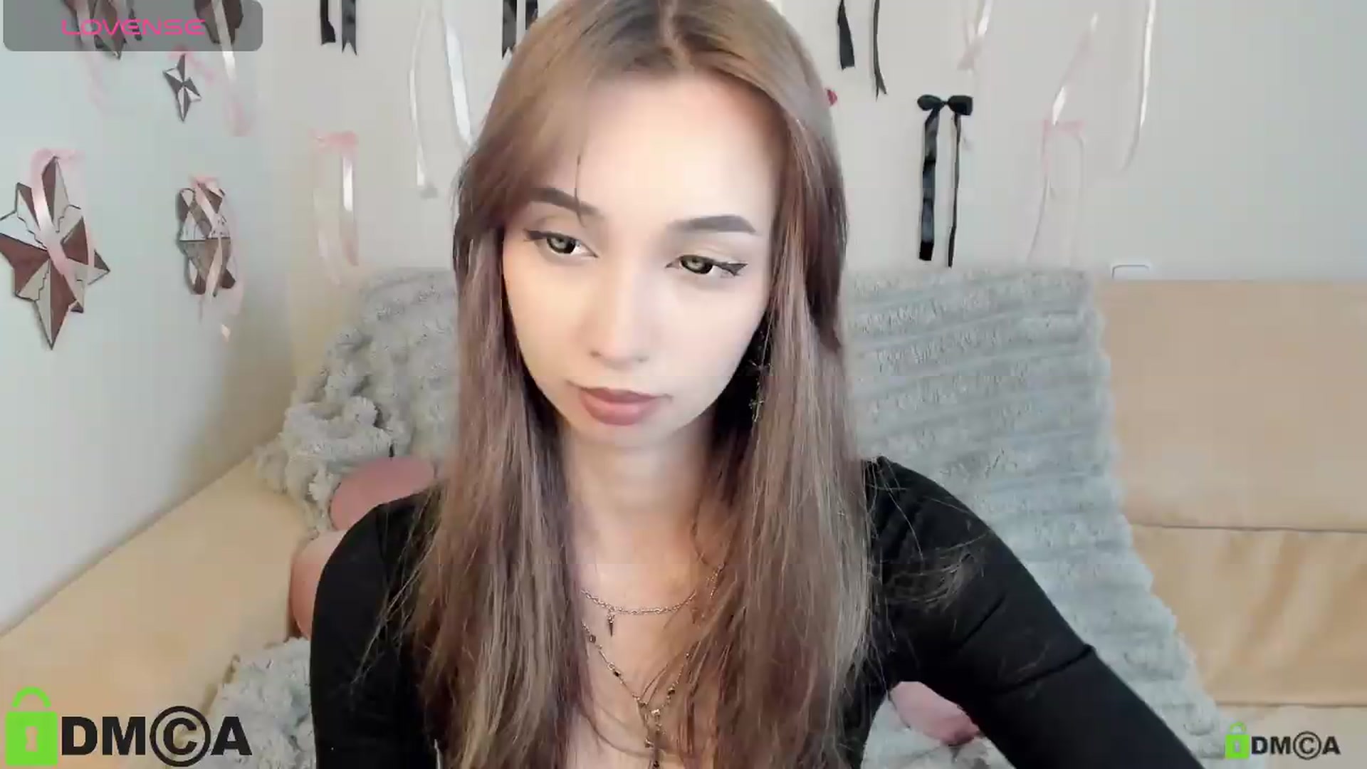Gallery image thumbnail from RobertaEspert's myfreecams stream on, 08/25/2026, 12:30 image 15 of 20