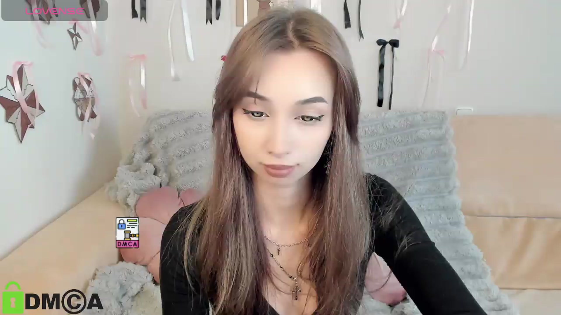 Gallery image thumbnail from RobertaEspert's myfreecams stream on, 08/25/2026, 12:30 image 4 of 20