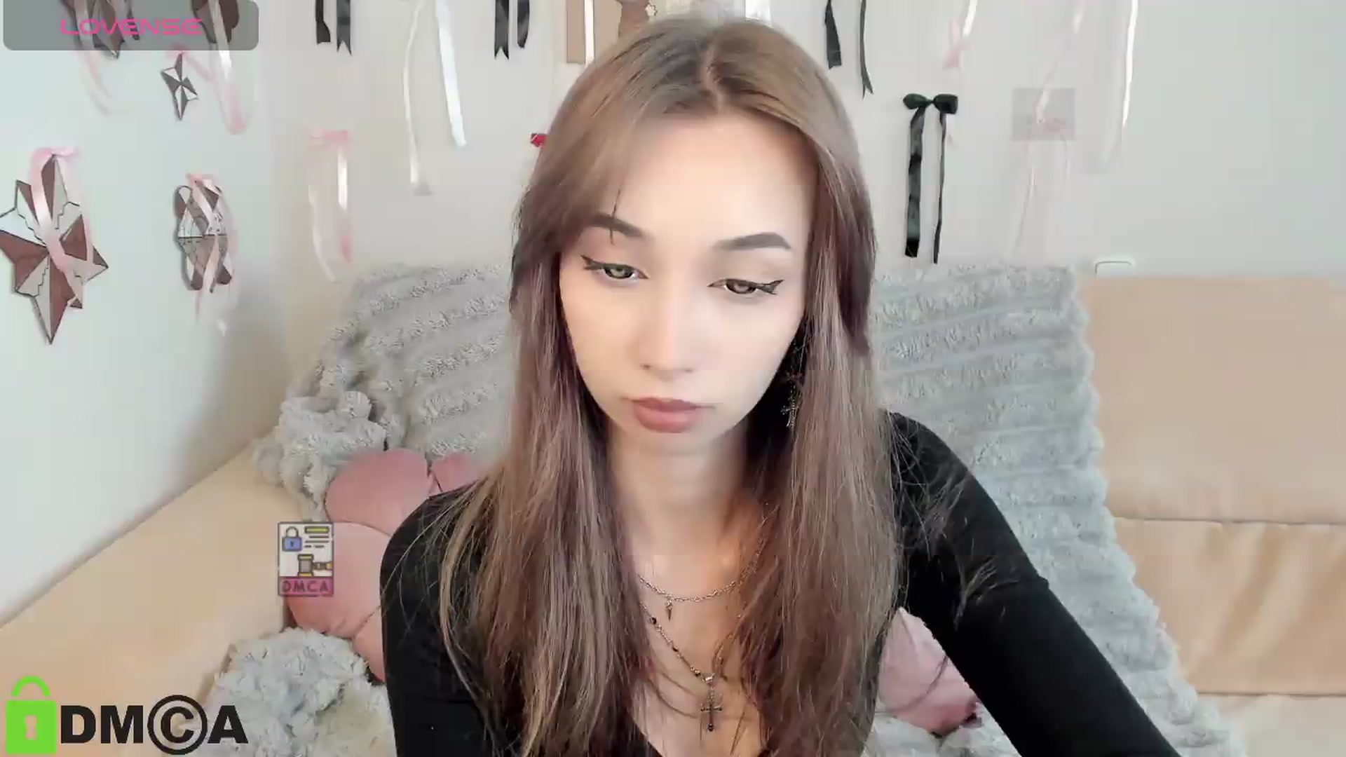 Gallery image thumbnail from RobertaEspert's myfreecams stream on, 08/25/2026, 12:30 image 3 of 20