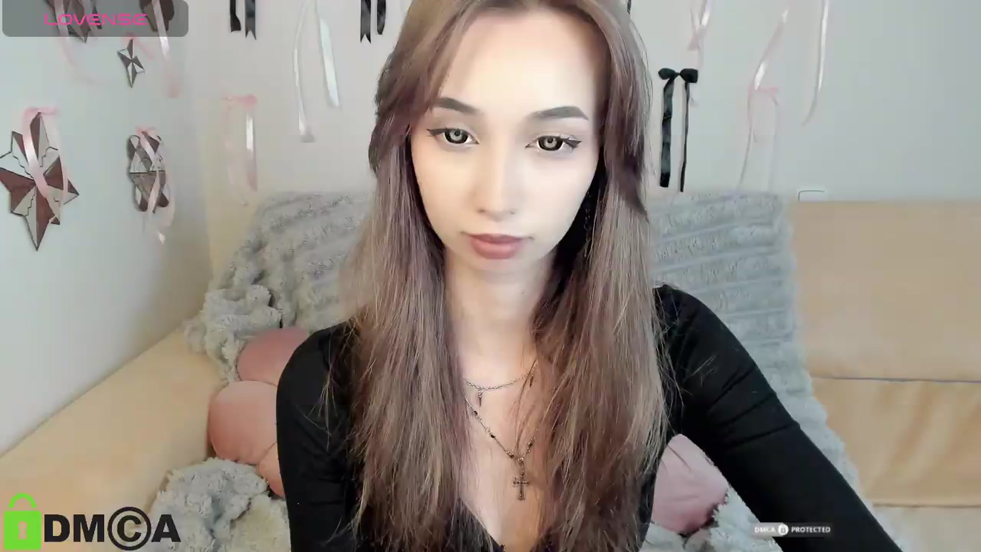 Gallery image thumbnail from RobertaEspert's myfreecams stream on, 08/25/2026, 12:59 image 11 of 20