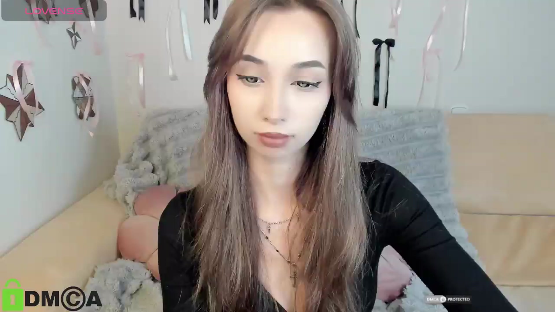 Gallery image thumbnail from RobertaEspert's myfreecams stream on, 08/25/2026, 12:59 image 13 of 20