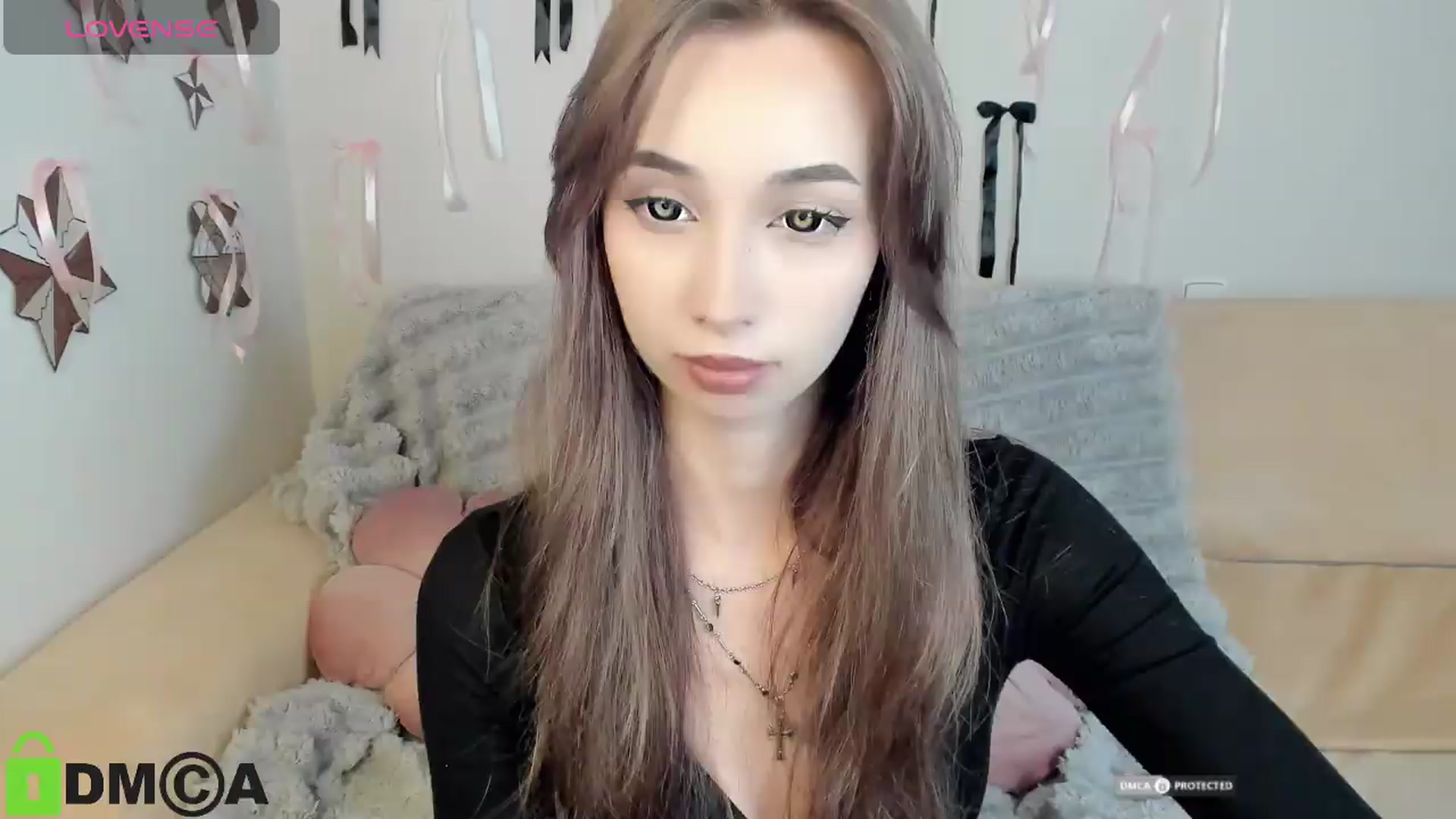 Gallery image thumbnail from RobertaEspert's myfreecams stream on, 08/25/2026, 12:59 image 15 of 20