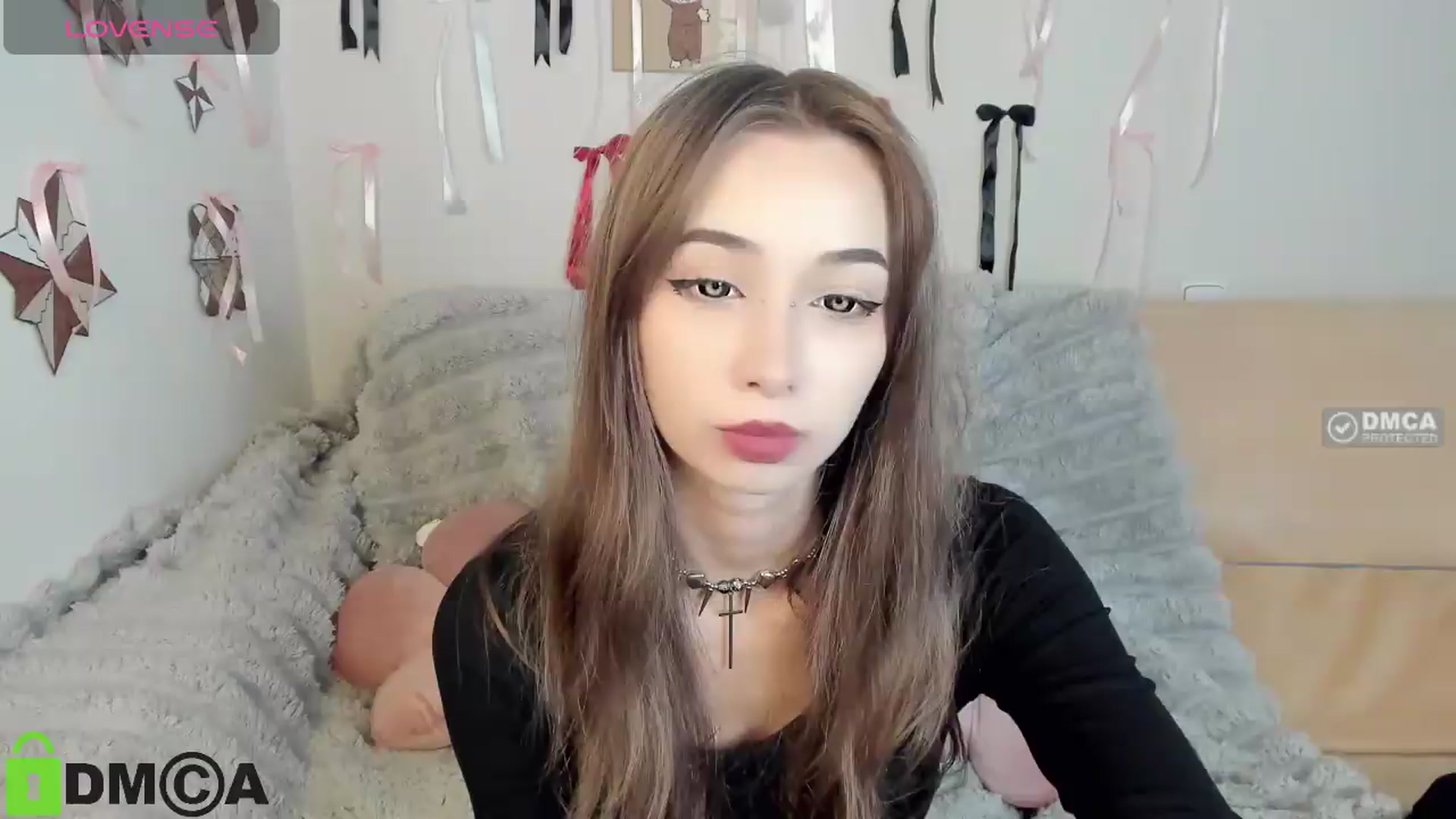 Gallery image thumbnail from RobertaEspert's myfreecams stream on, 08/26/2026, 11:51 image 4 of 20
