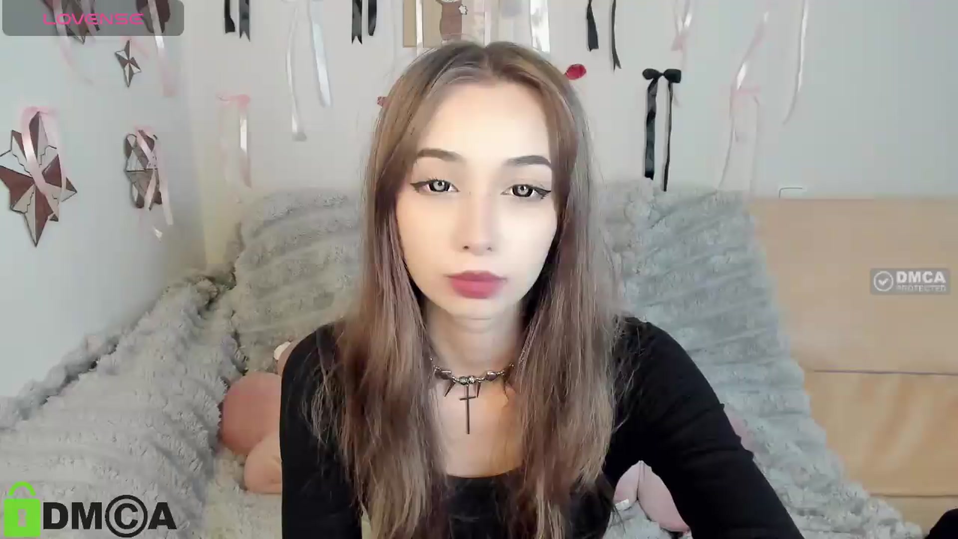 Gallery image thumbnail from RobertaEspert's myfreecams stream on, 08/26/2026, 11:51 image 16 of 20