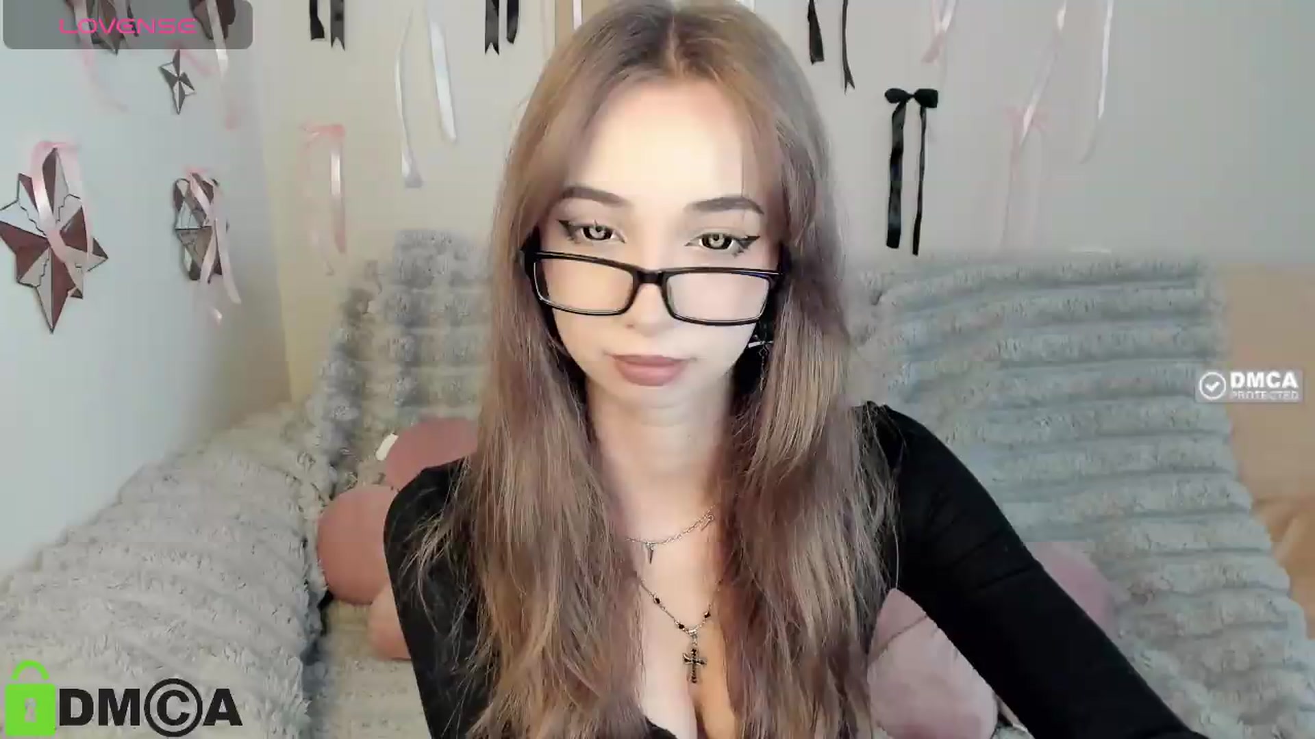 Gallery image thumbnail from RobertaEspert's myfreecams stream on, 08/27/2026, 08:43 image 14 of 20