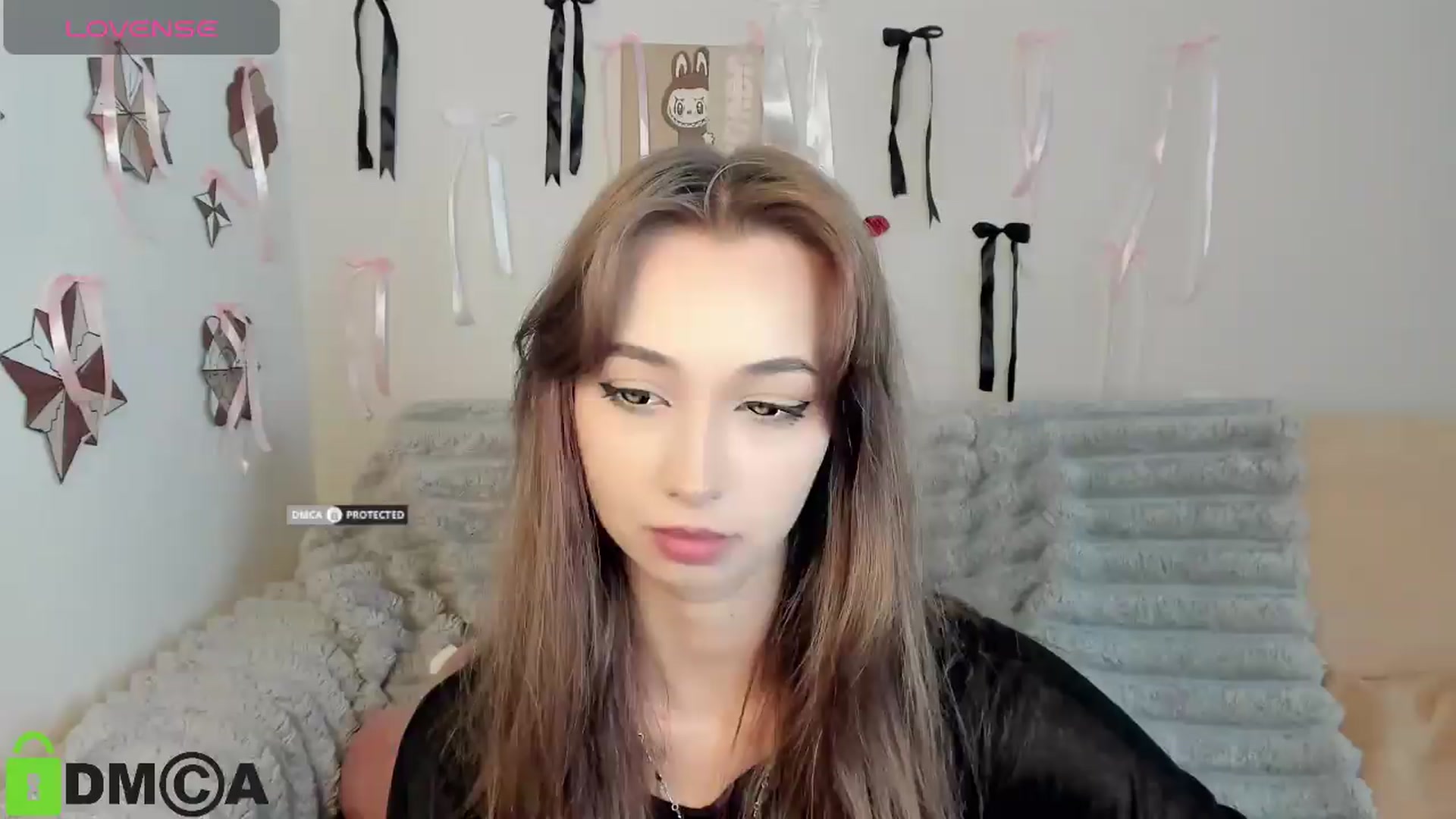 Gallery image thumbnail from RobertaEspert's myfreecams stream on, 08/28/2026, 10:38 image 7 of 20