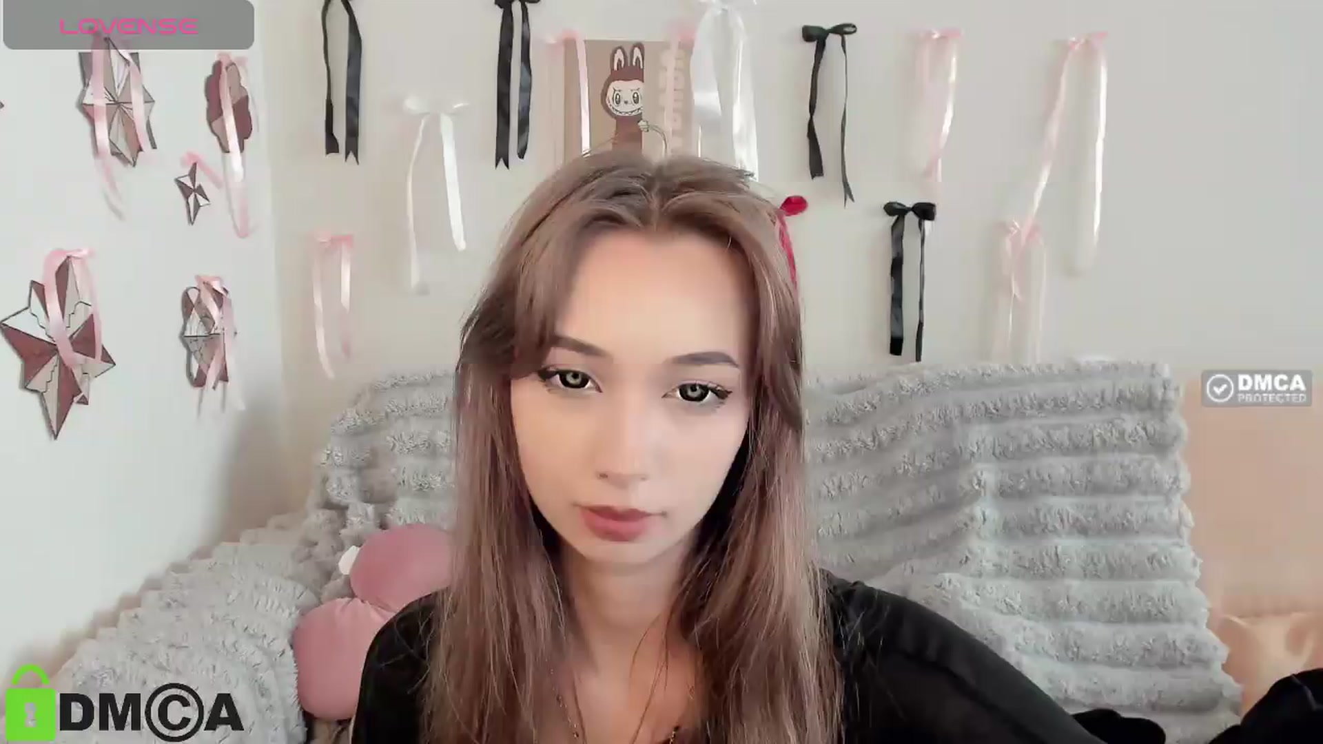 Gallery image thumbnail from RobertaEspert's myfreecams stream on, 08/28/2026, 12:57 image 13 of 20