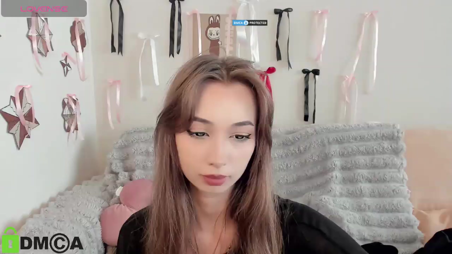 Gallery image thumbnail from RobertaEspert's myfreecams stream on, 08/28/2026, 12:57 image 16 of 20