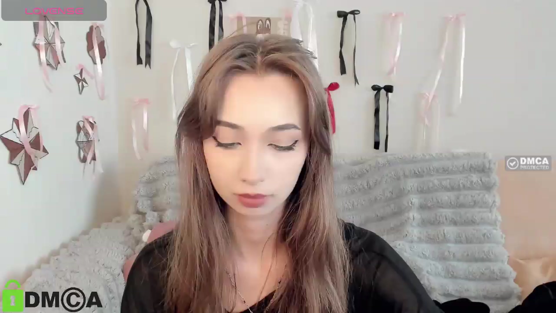 Gallery image thumbnail from RobertaEspert's myfreecams stream on, 08/28/2026, 12:57 image 1 of 20