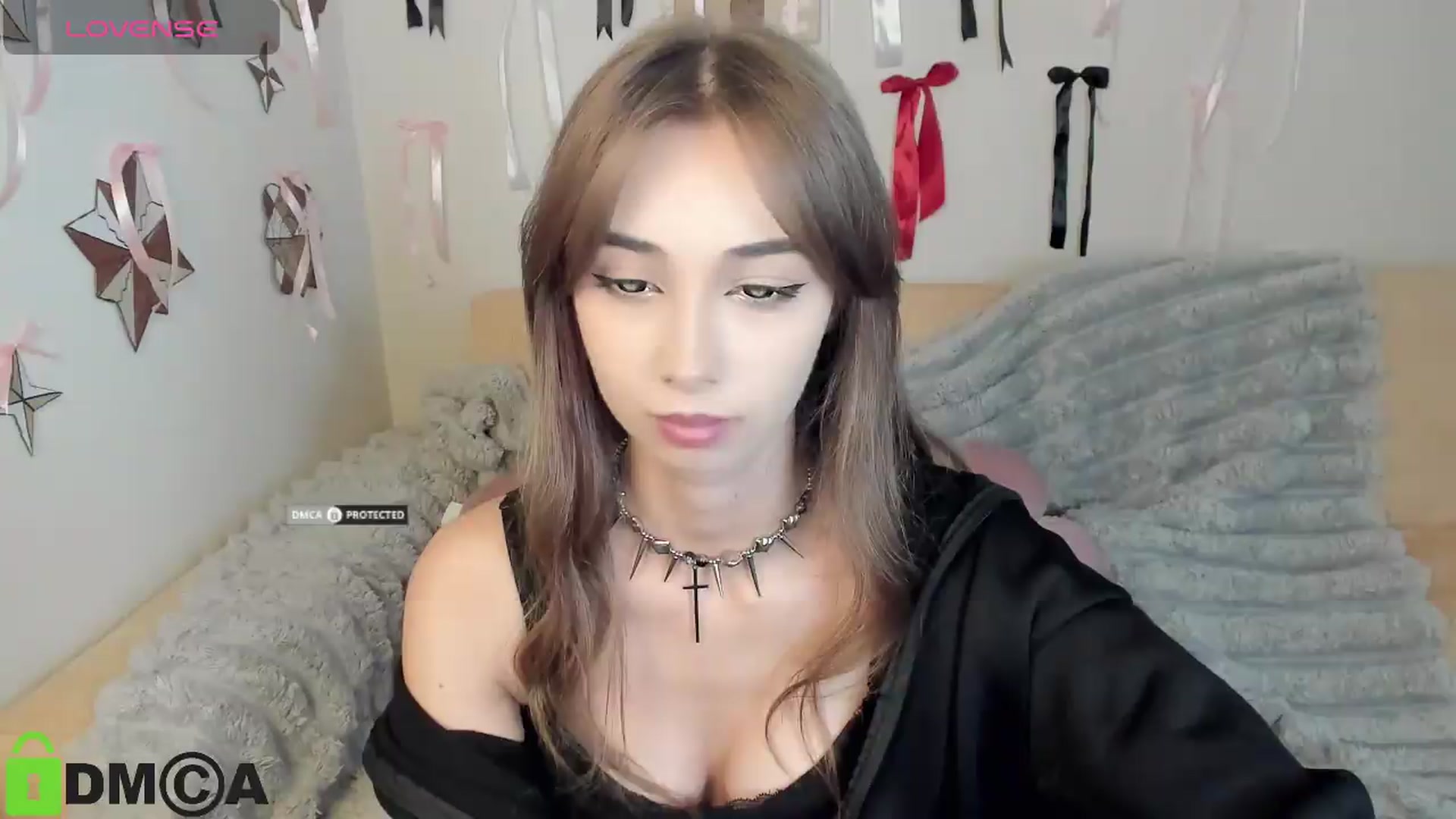 Gallery image thumbnail from RobertaEspert's myfreecams stream on, 08/29/2026, 12:49 image 6 of 20