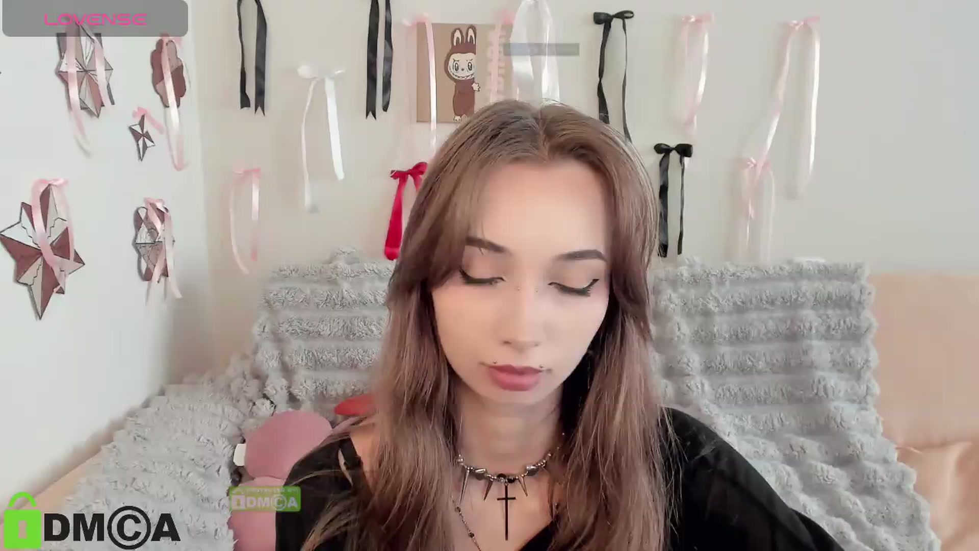 Gallery image thumbnail from RobertaEspert's myfreecams stream on, 08/31/2026, 12:43 image 15 of 20