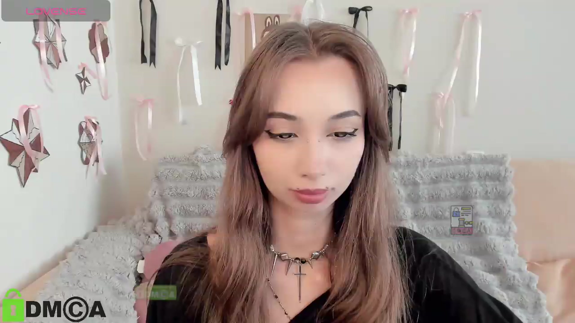 Gallery image thumbnail from RobertaEspert's myfreecams stream on, 08/31/2026, 12:43 image 11 of 20