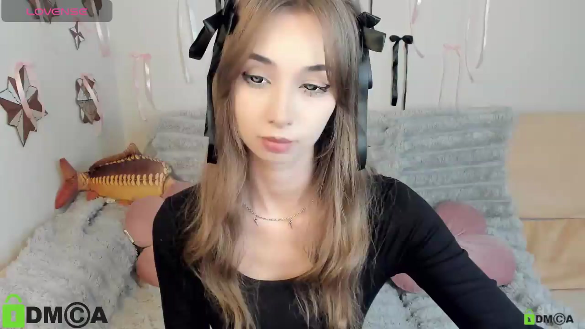 Gallery image thumbnail from RobertaEspert's myfreecams stream on, 09/10/2026, 10:35 image 4 of 20