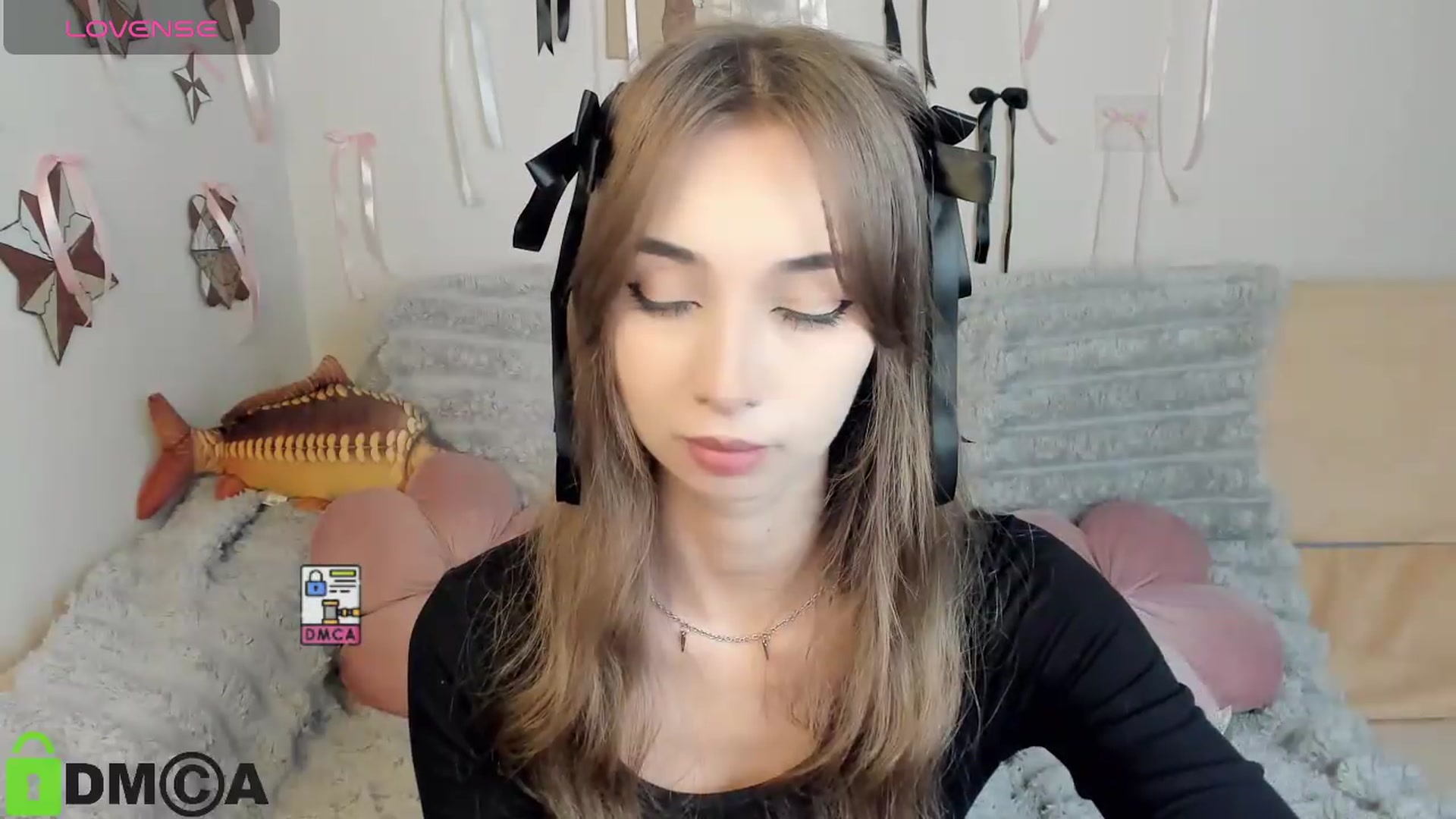 Gallery image thumbnail from RobertaEspert's myfreecams stream on, 09/10/2026, 10:35 image 10 of 20