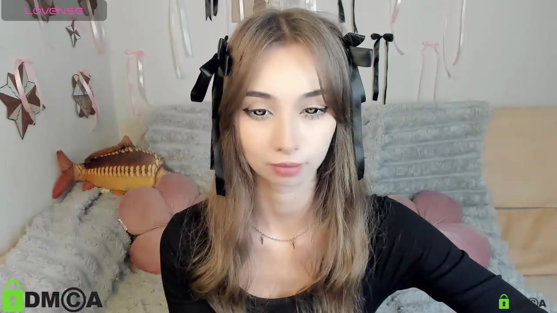 Gallery image thumbnail from RobertaEspert's myfreecams stream on, 09/10/2026, 10:35 image 17 of 20