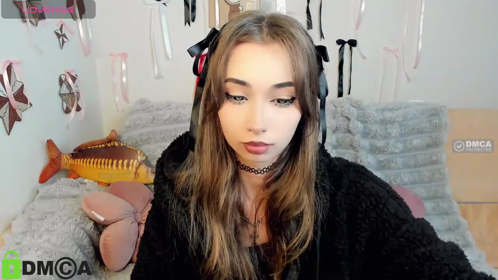 Gallery image thumbnail from RobertaEspert's myfreecams stream on, 09/14/2026, 09:39 image 15 of 20