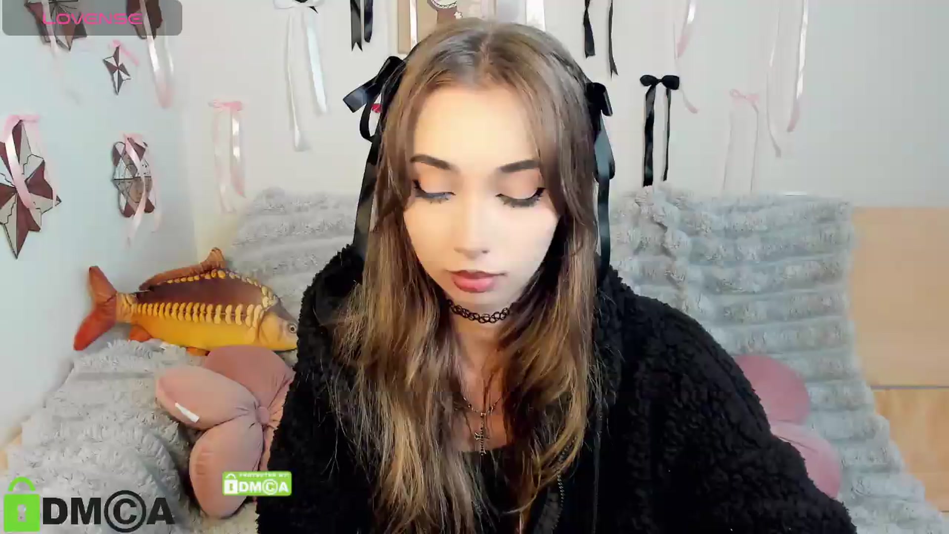 Gallery image thumbnail from RobertaEspert's myfreecams stream on, 09/14/2026, 09:39 image 1 of 20