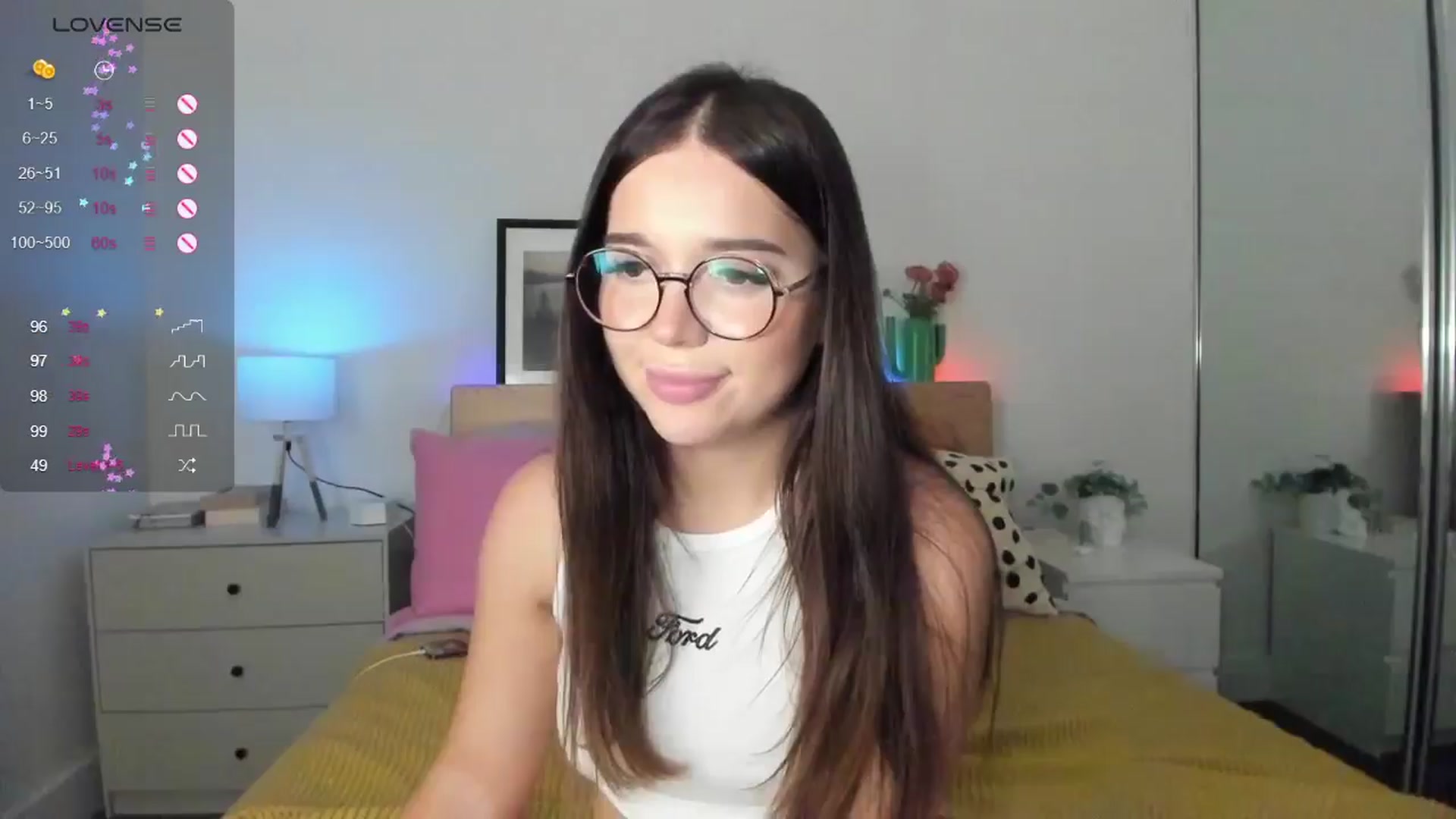 Gallery image thumbnail from Roberts's myfreecams stream on, 03/31/2024, 09:57 image 13 of 20