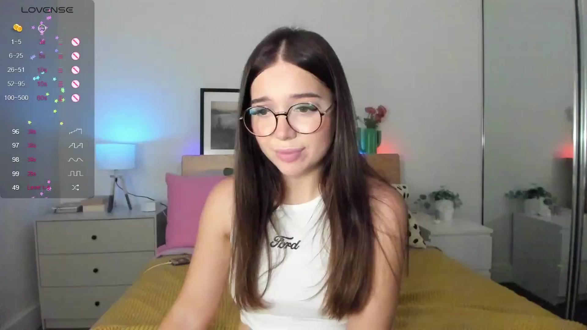 Gallery image thumbnail from Roberts's myfreecams stream on, 03/31/2024, 09:57 image 17 of 20