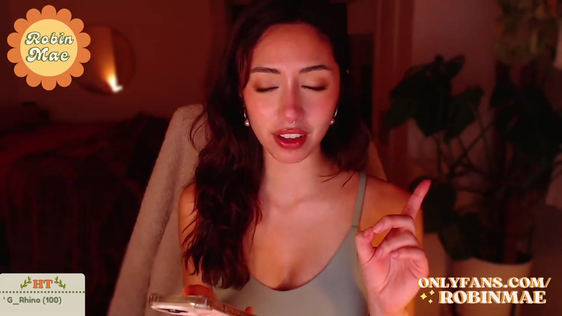 Gallery image thumbnail from RobinMae's myfreecams stream on, 11/15/2022, 06:32 image 7 of 20