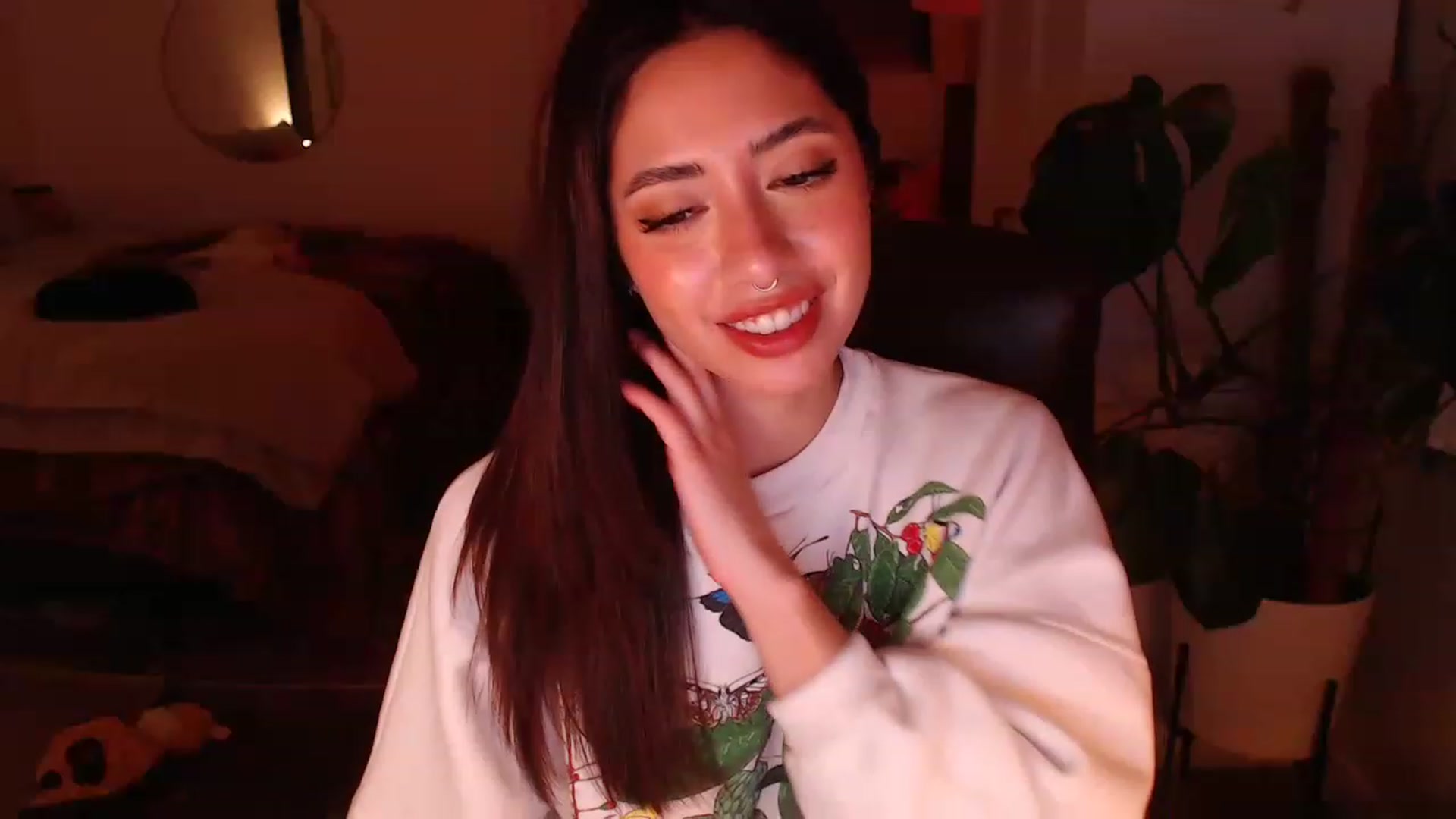 Gallery image thumbnail from RobinMae's myfreecams stream on, 11/22/2022, 05:54 image 10 of 20