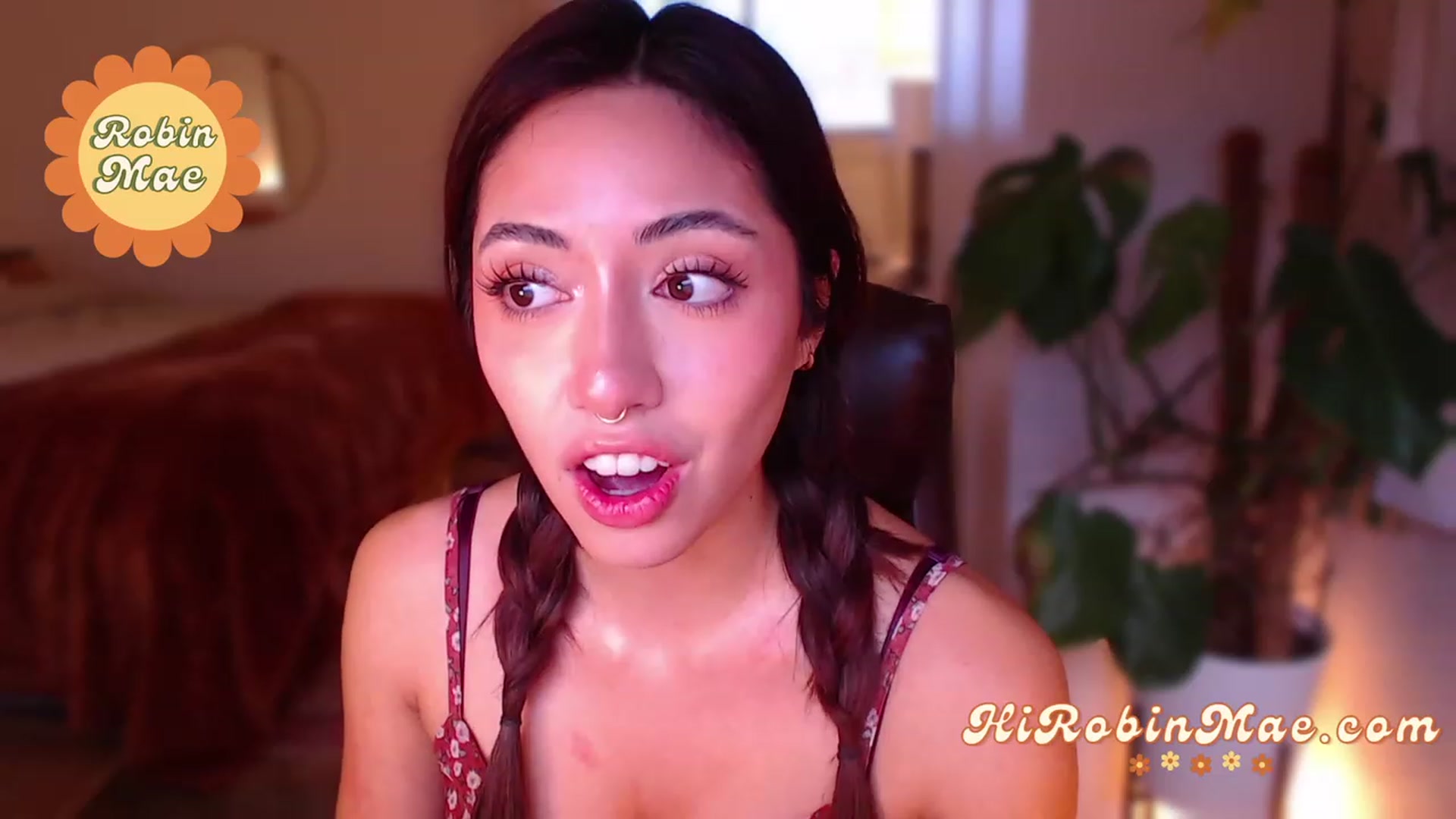Gallery image thumbnail from RobinMae's myfreecams stream on, 11/24/2022, 24:02 image 8 of 20