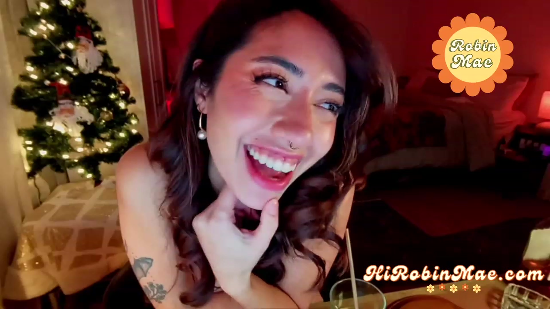 Gallery image thumbnail from RobinMae's myfreecams stream on, 12/02/2022, 08:01 image 18 of 20