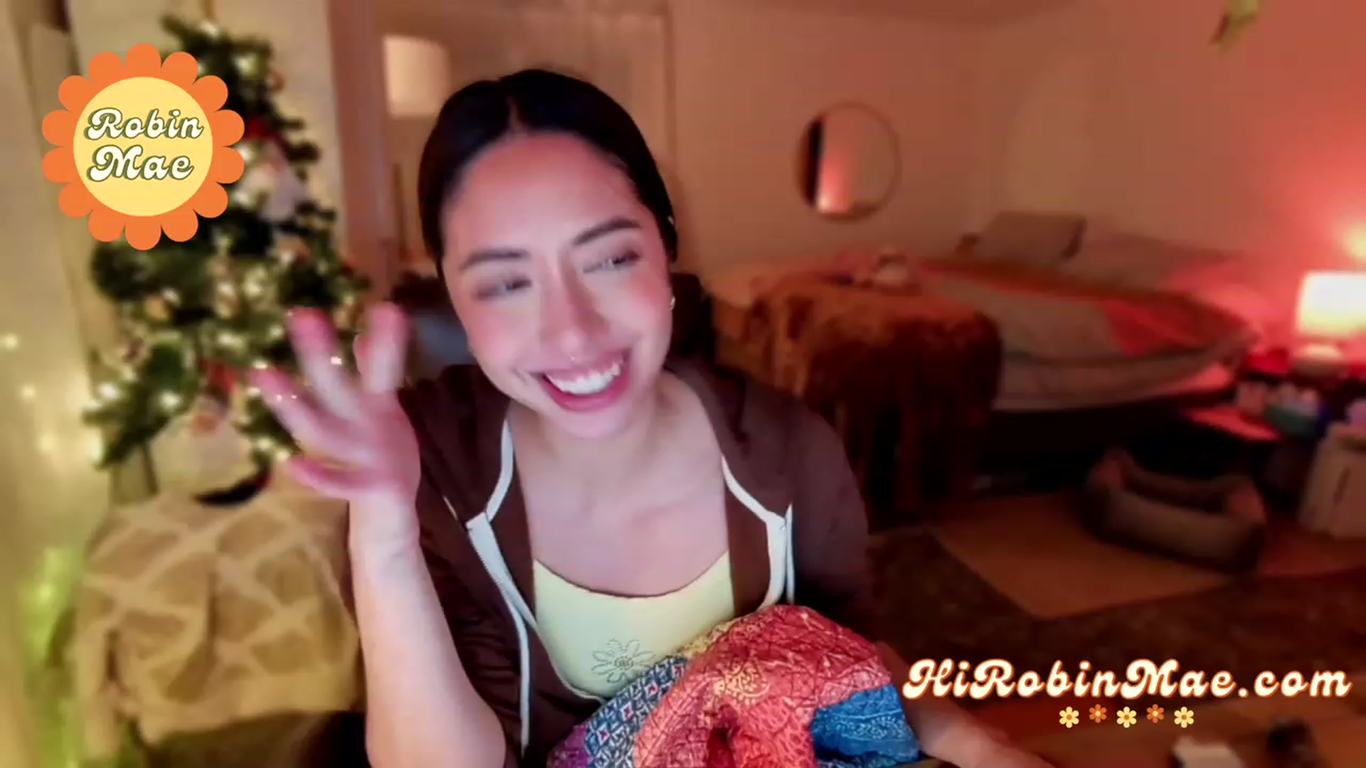 Gallery image thumbnail from RobinMae's myfreecams stream on, 12/07/2022, 03:00 image 4 of 20