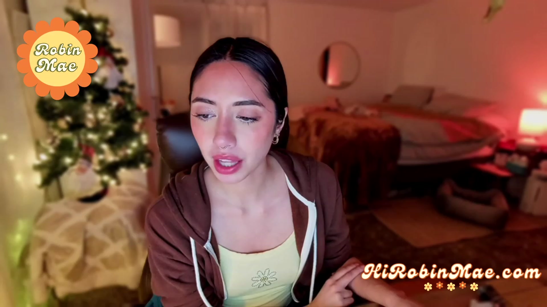 Gallery image thumbnail from RobinMae's myfreecams stream on, 12/07/2022, 03:20 image 8 of 20