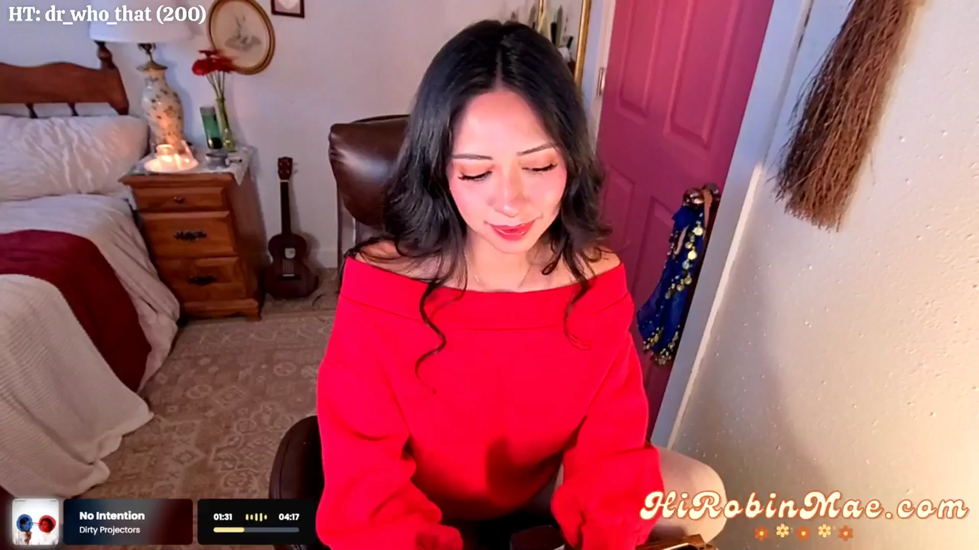 Gallery image thumbnail from RobinMae's myfreecams stream on, 11/02/2024, 24:25 image 17 of 20