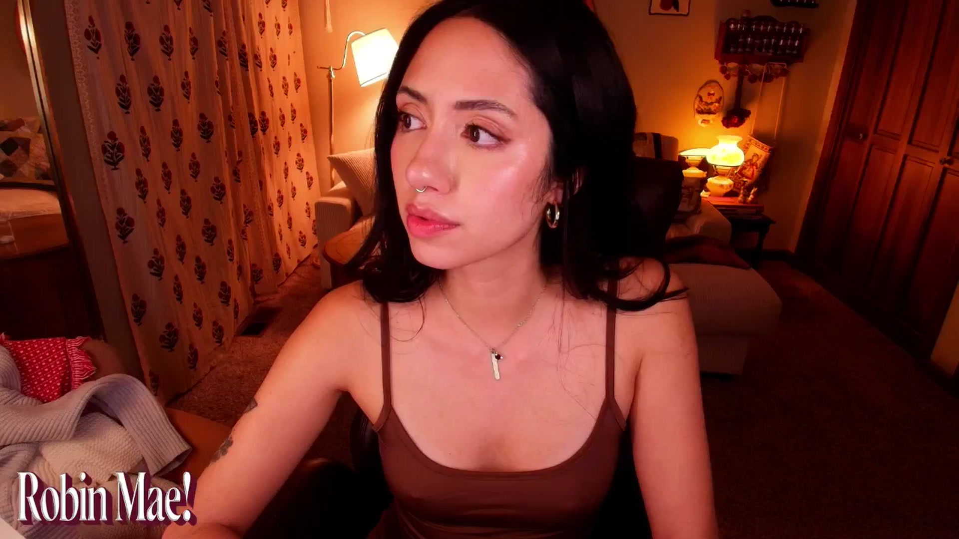 Gallery image thumbnail from RobinMae's myfreecams stream on, 10/07/2025, 05:10 image 7 of 20