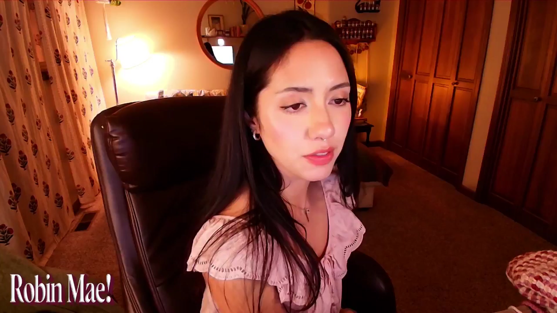 Gallery image thumbnail from RobinMae's myfreecams stream on, 10/15/2025, 02:33 image 20 of 20