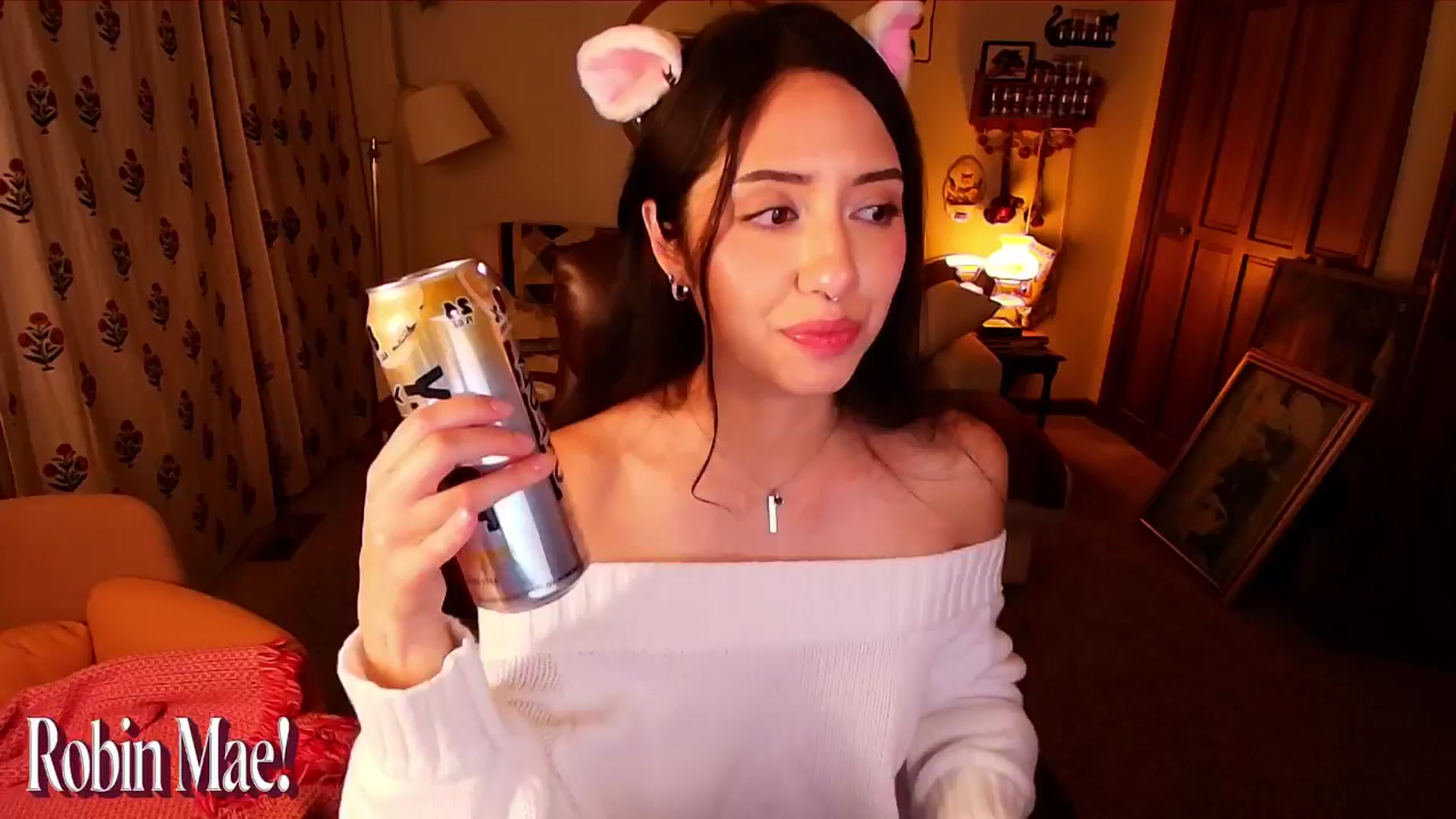 Gallery image thumbnail from RobinMae's myfreecams stream on, 10/30/2025, 06:40 image 2 of 20