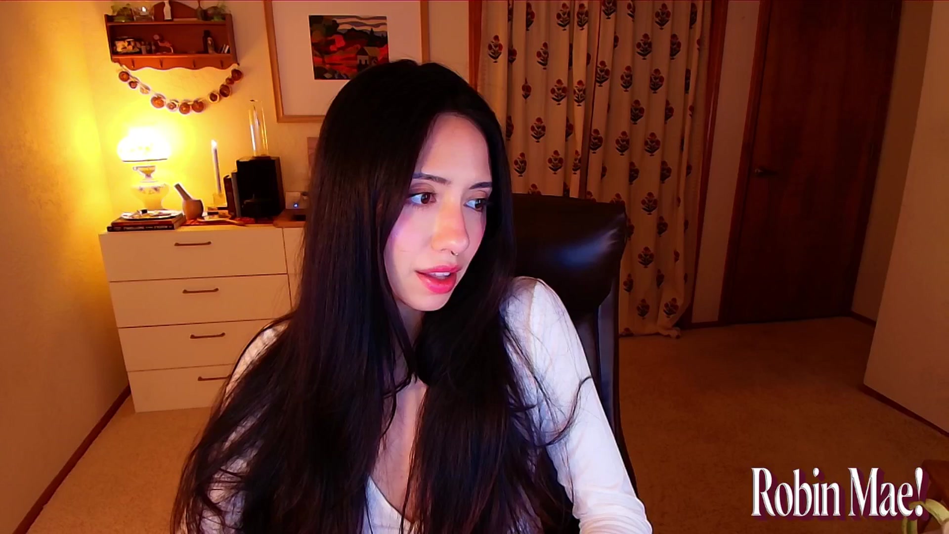 Gallery image thumbnail from RobinMae's myfreecams stream on, 04/02/2026, 04:38 image 18 of 20