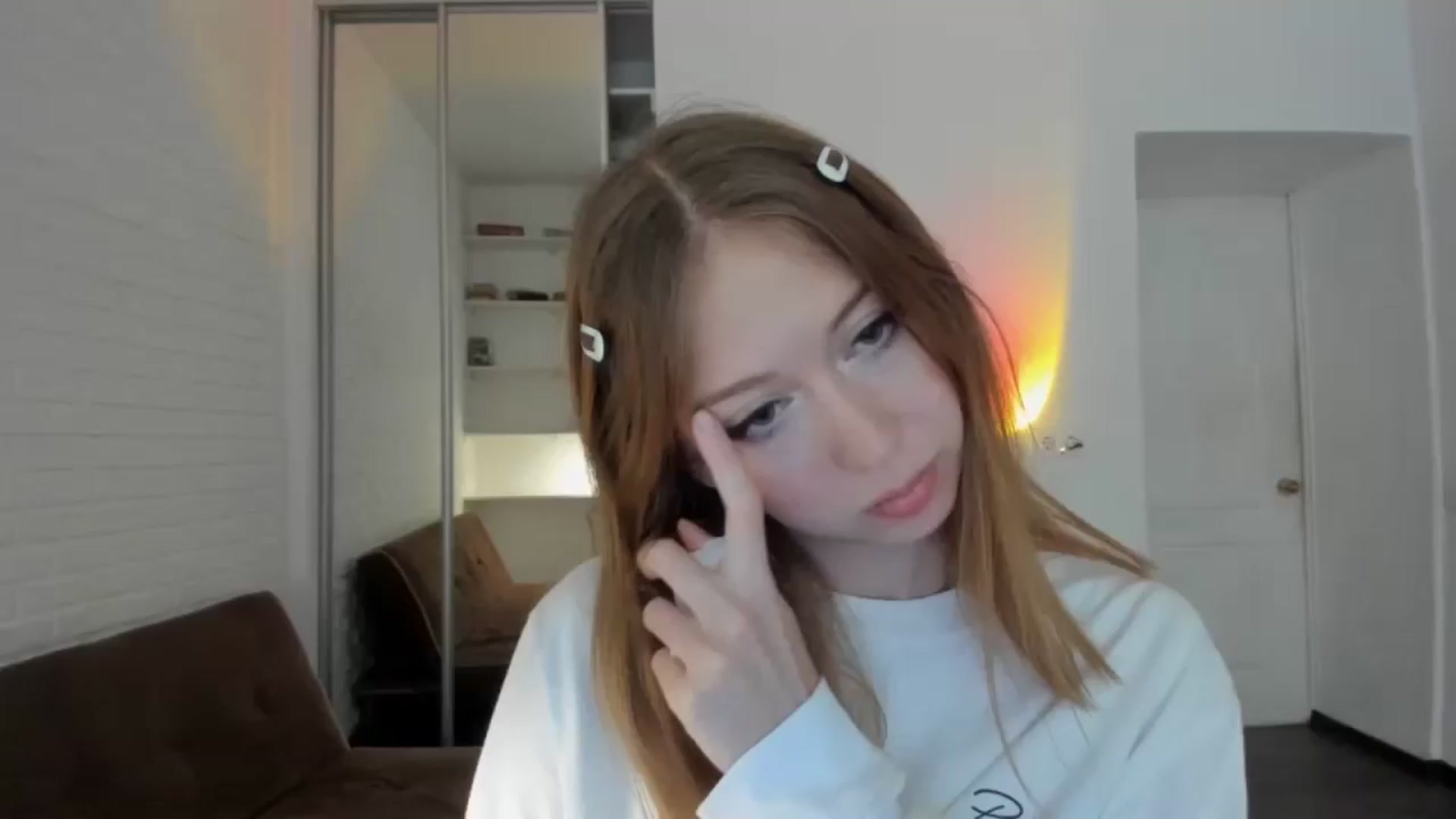 Gallery image thumbnail from RoboSasha's myfreecams stream on, 08/17/2024, 13:10 image 7 of 20