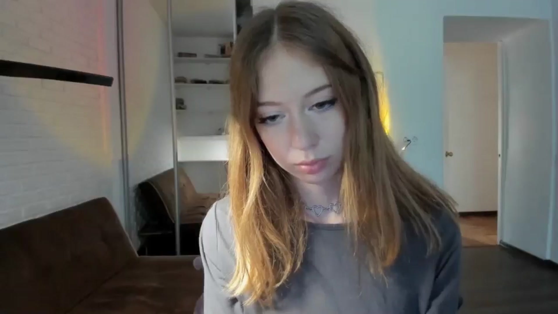 Gallery image thumbnail from RoboSasha's myfreecams stream on, 08/18/2024, 14:40 image 6 of 20
