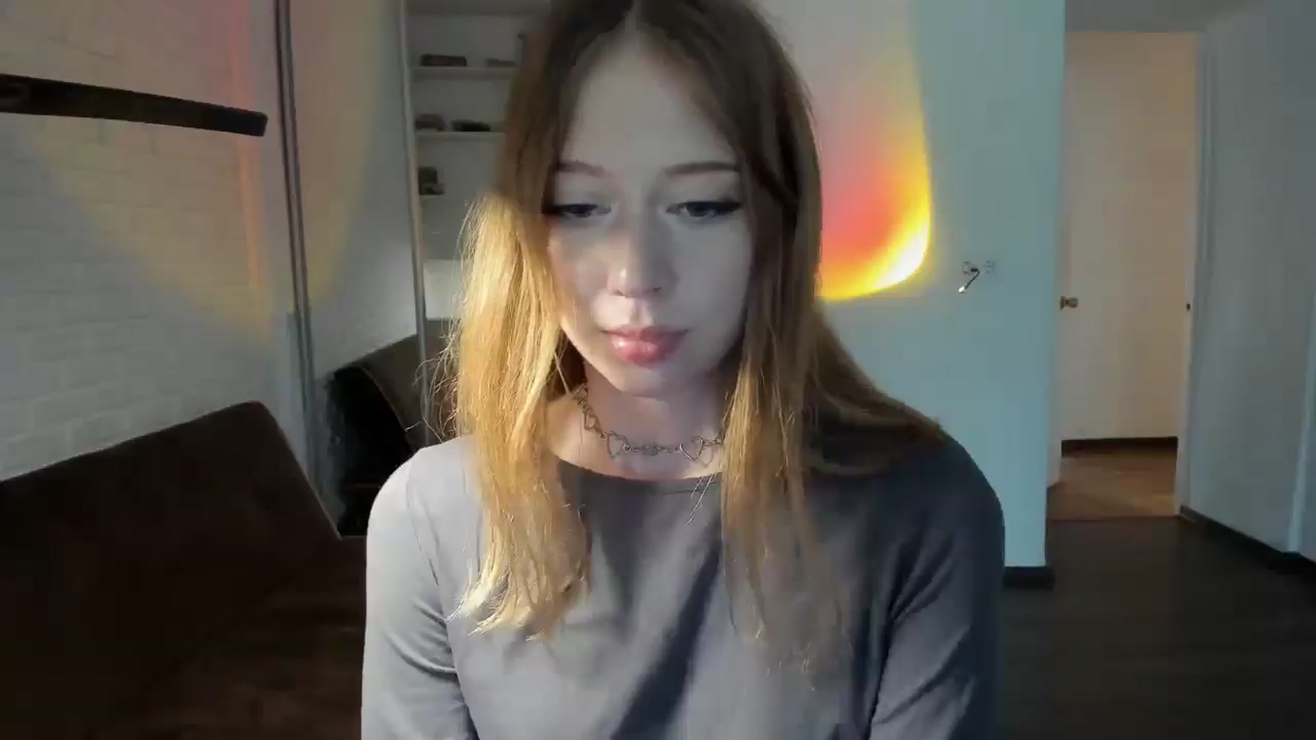 Gallery image thumbnail from RoboSasha's myfreecams stream on, 08/18/2024, 14:40 image 19 of 20