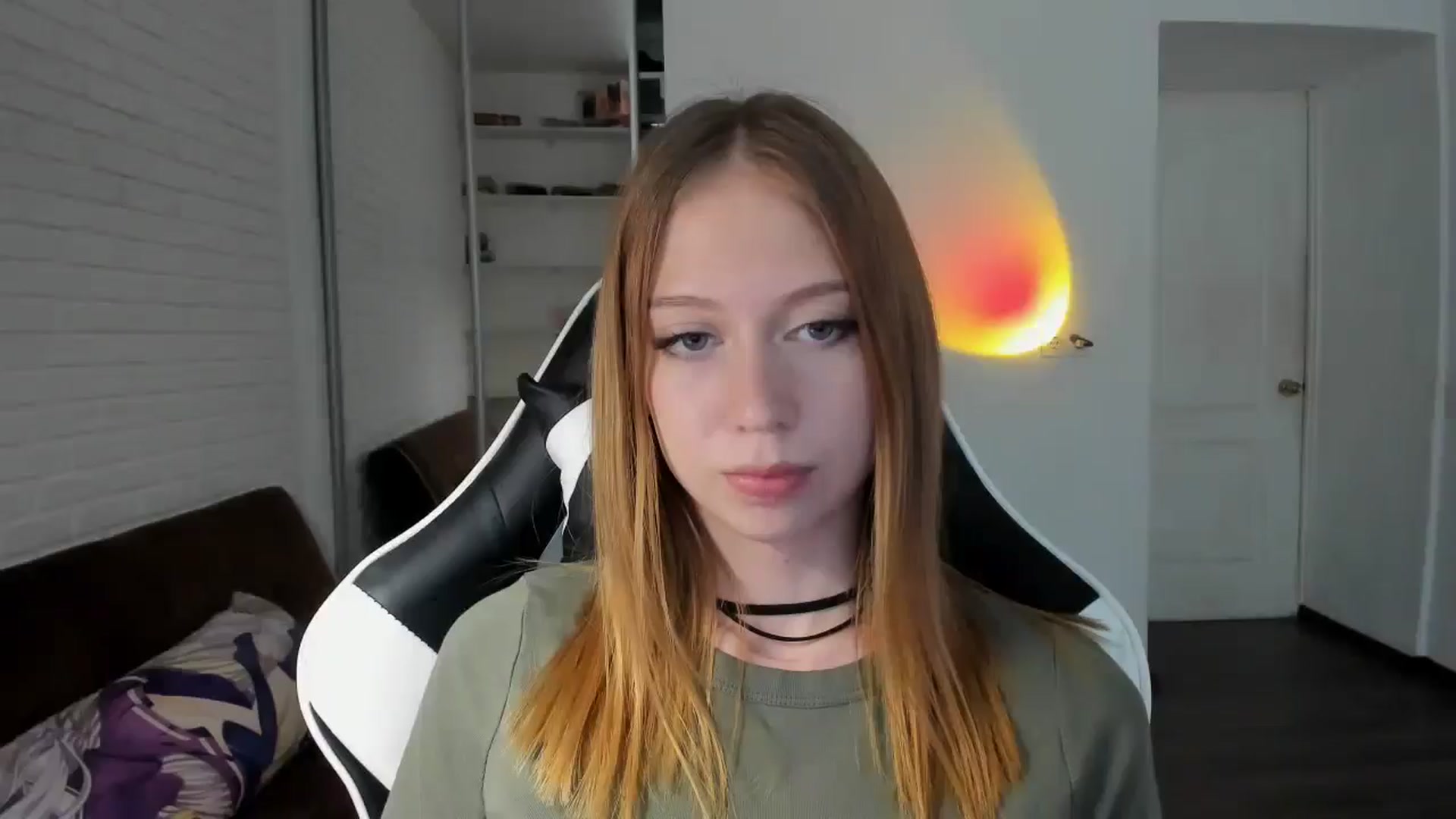 Gallery image thumbnail from RoboSasha's myfreecams stream on, 08/30/2024, 14:29 image 1 of 20