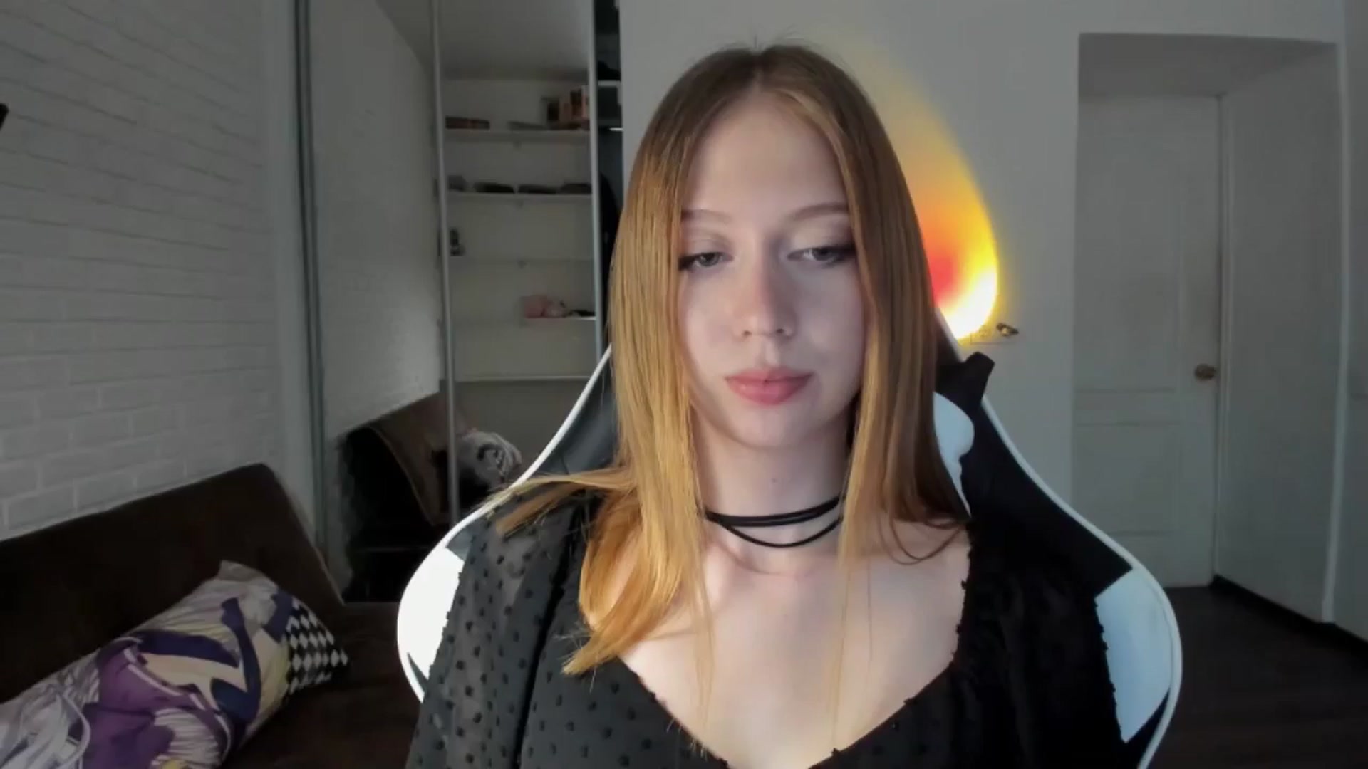 Gallery image thumbnail from RoboSasha's myfreecams stream on, 08/30/2024, 14:47 image 7 of 20