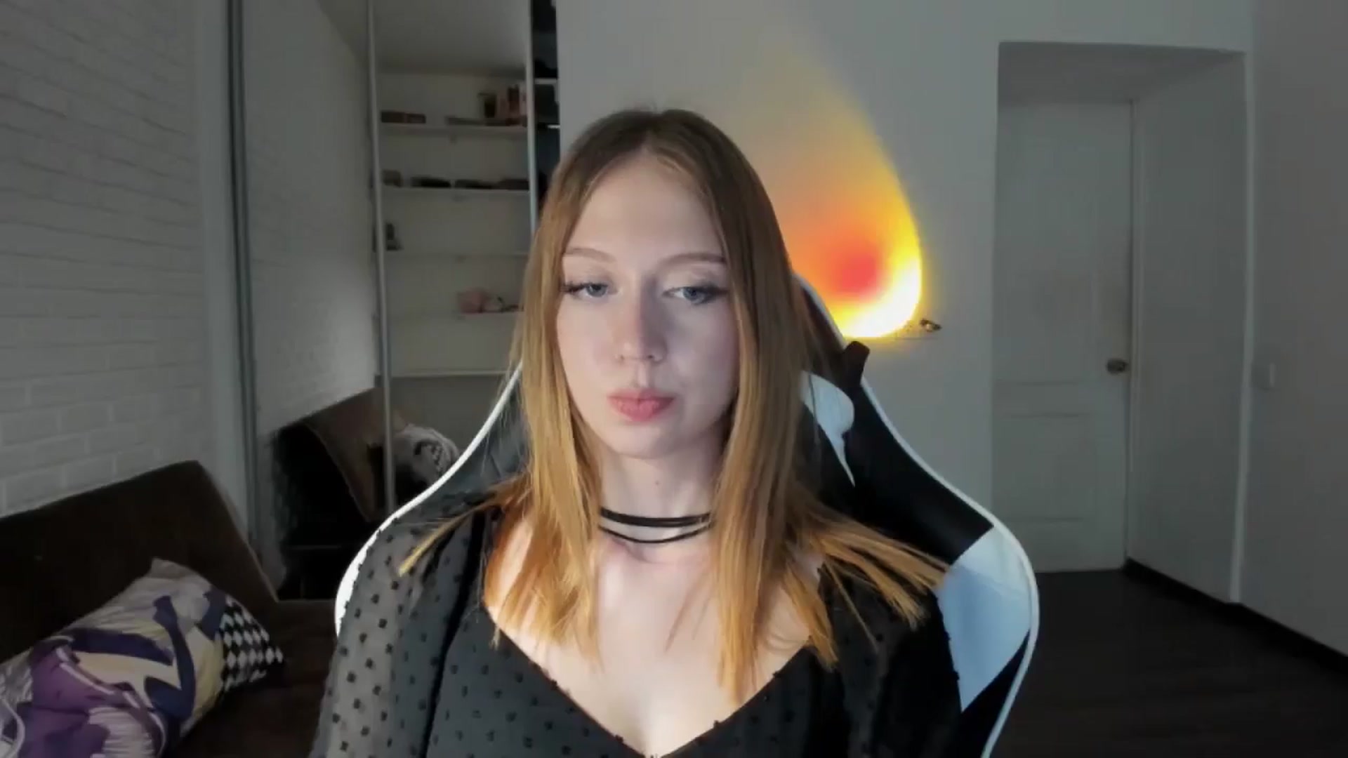 Gallery image thumbnail from RoboSasha's myfreecams stream on, 08/30/2024, 15:11 image 12 of 20