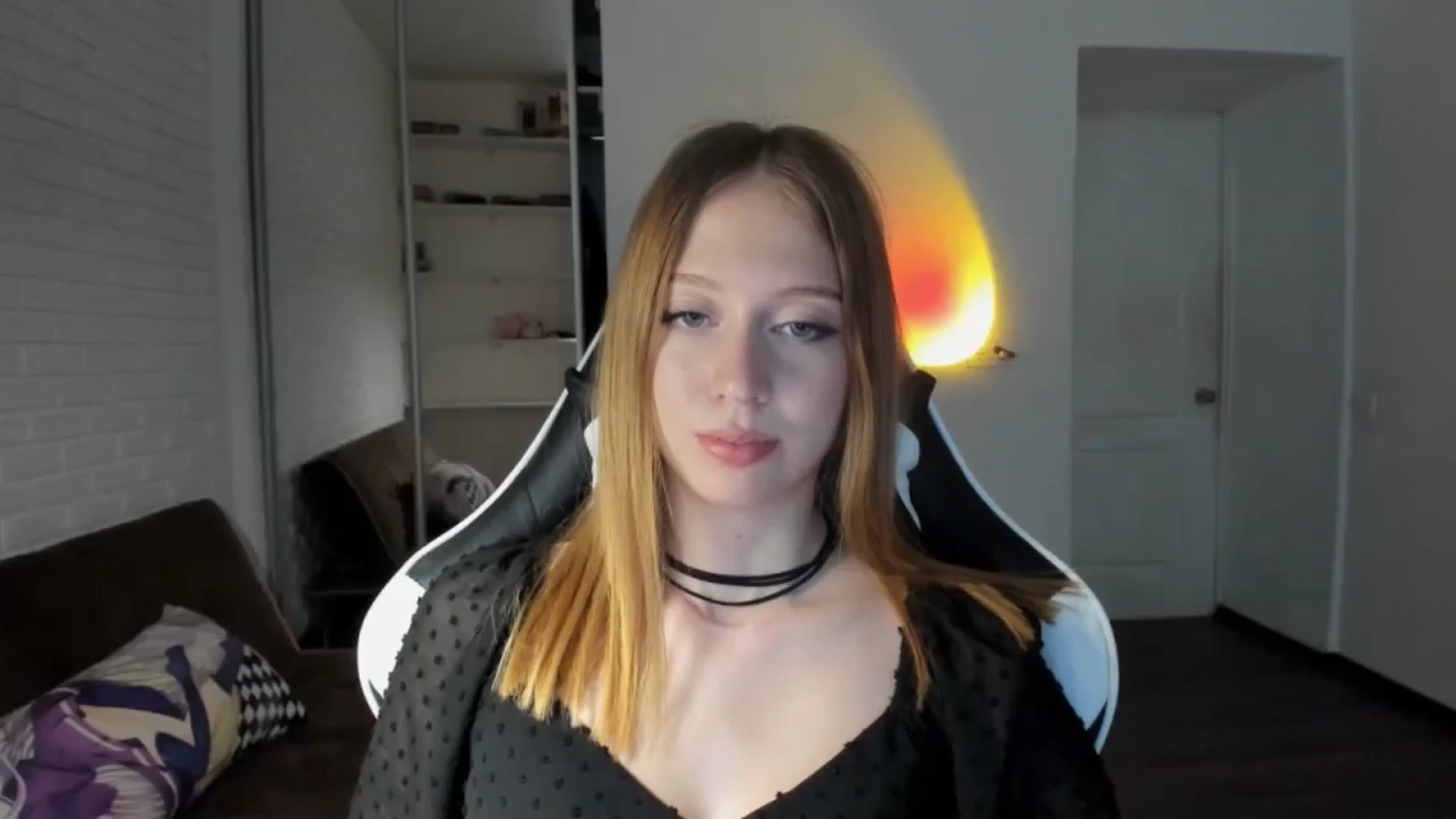 Gallery image thumbnail from RoboSasha's myfreecams stream on, 08/30/2024, 15:29 image 6 of 20