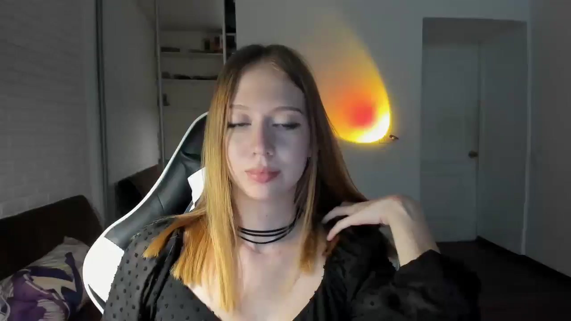 Gallery image thumbnail from RoboSasha's myfreecams stream on, 08/30/2024, 15:29 image 20 of 20
